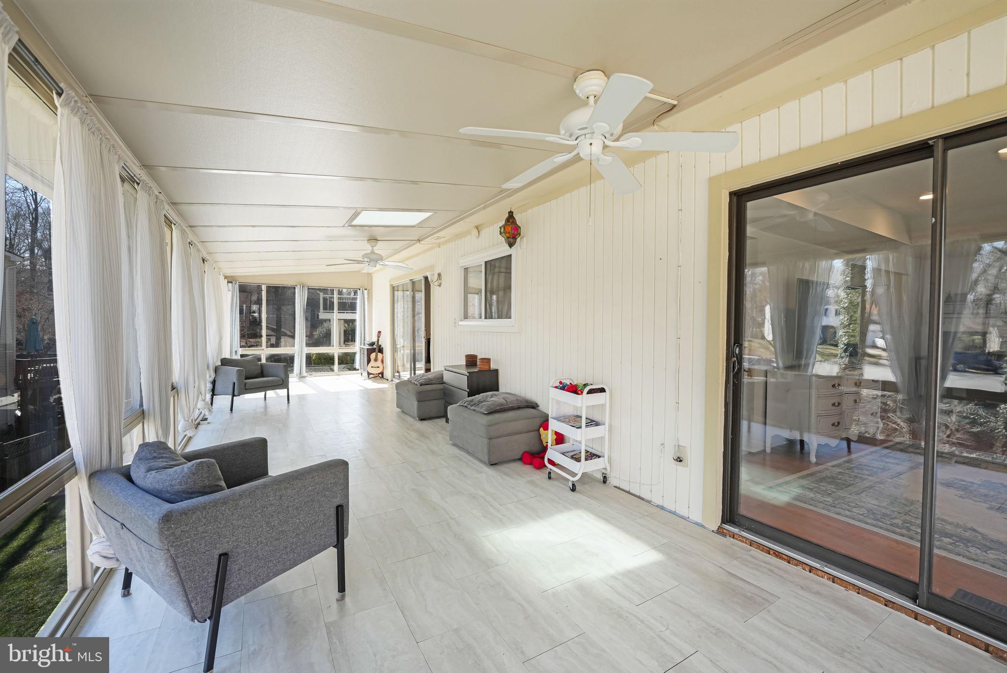 MONTCLAIR - Residential