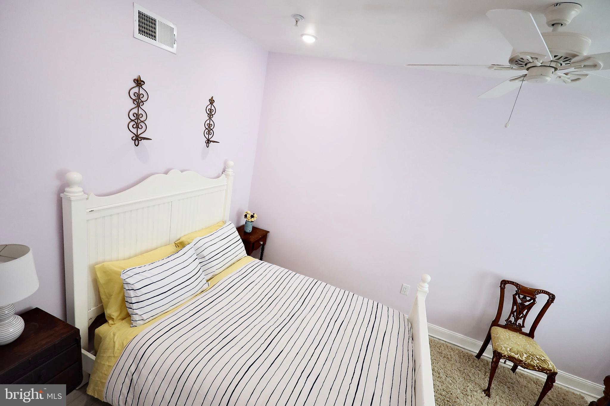 NORRIS SQUARE - Residential Lease