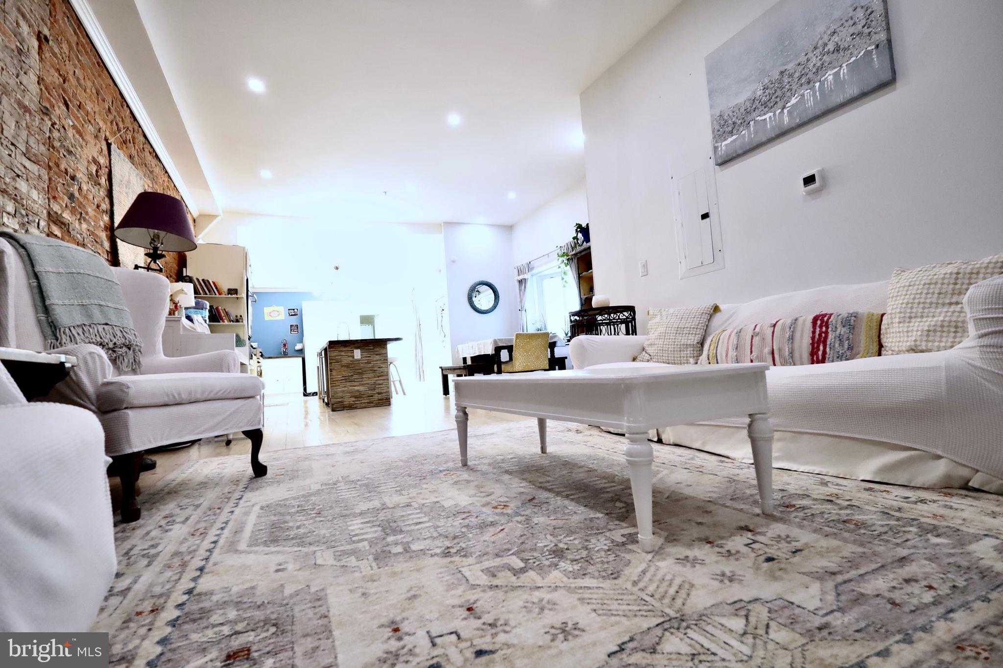 NORRIS SQUARE - Residential Lease