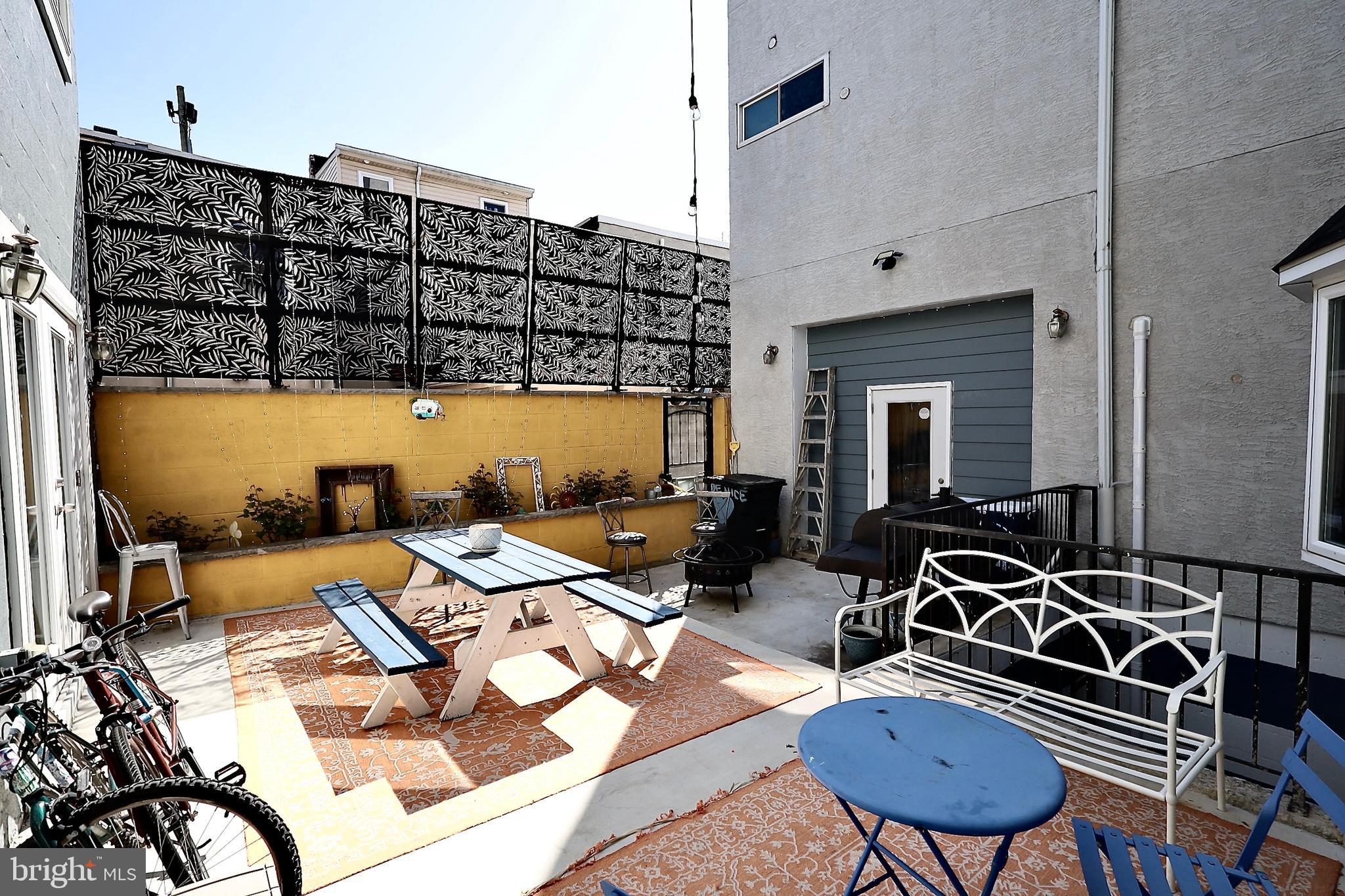 NORRIS SQUARE - Residential Lease