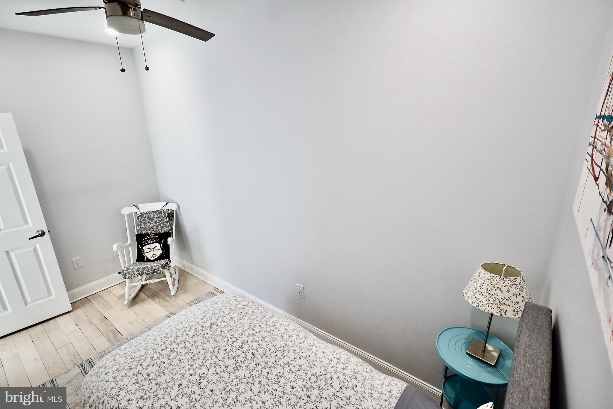 NORRIS SQUARE - Residential Lease