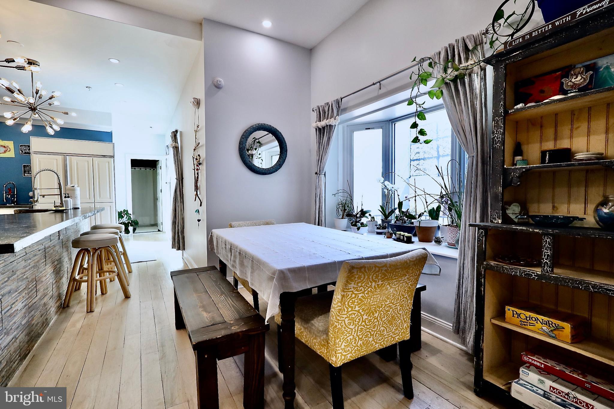 NORRIS SQUARE - Residential Lease