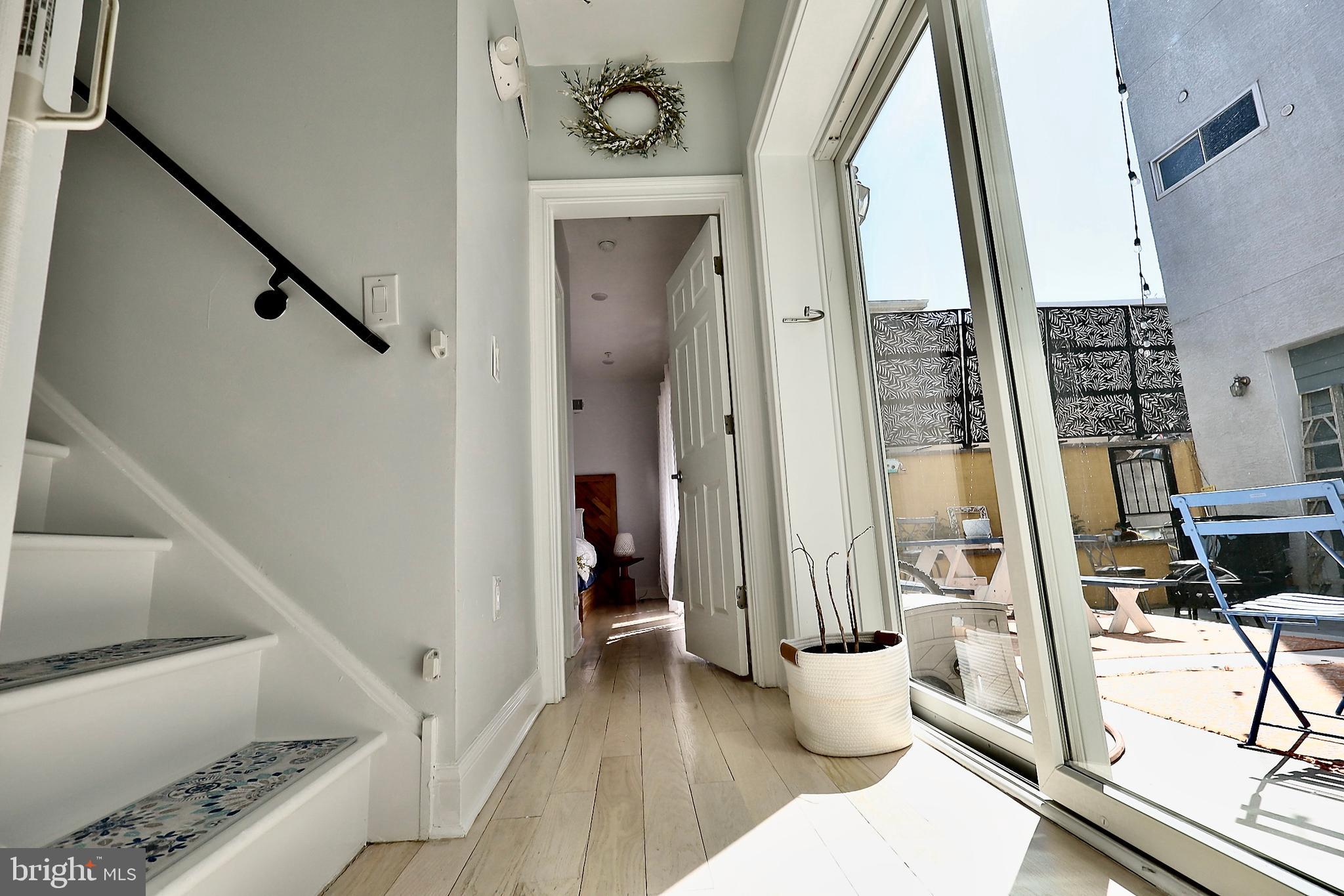 NORRIS SQUARE - Residential Lease