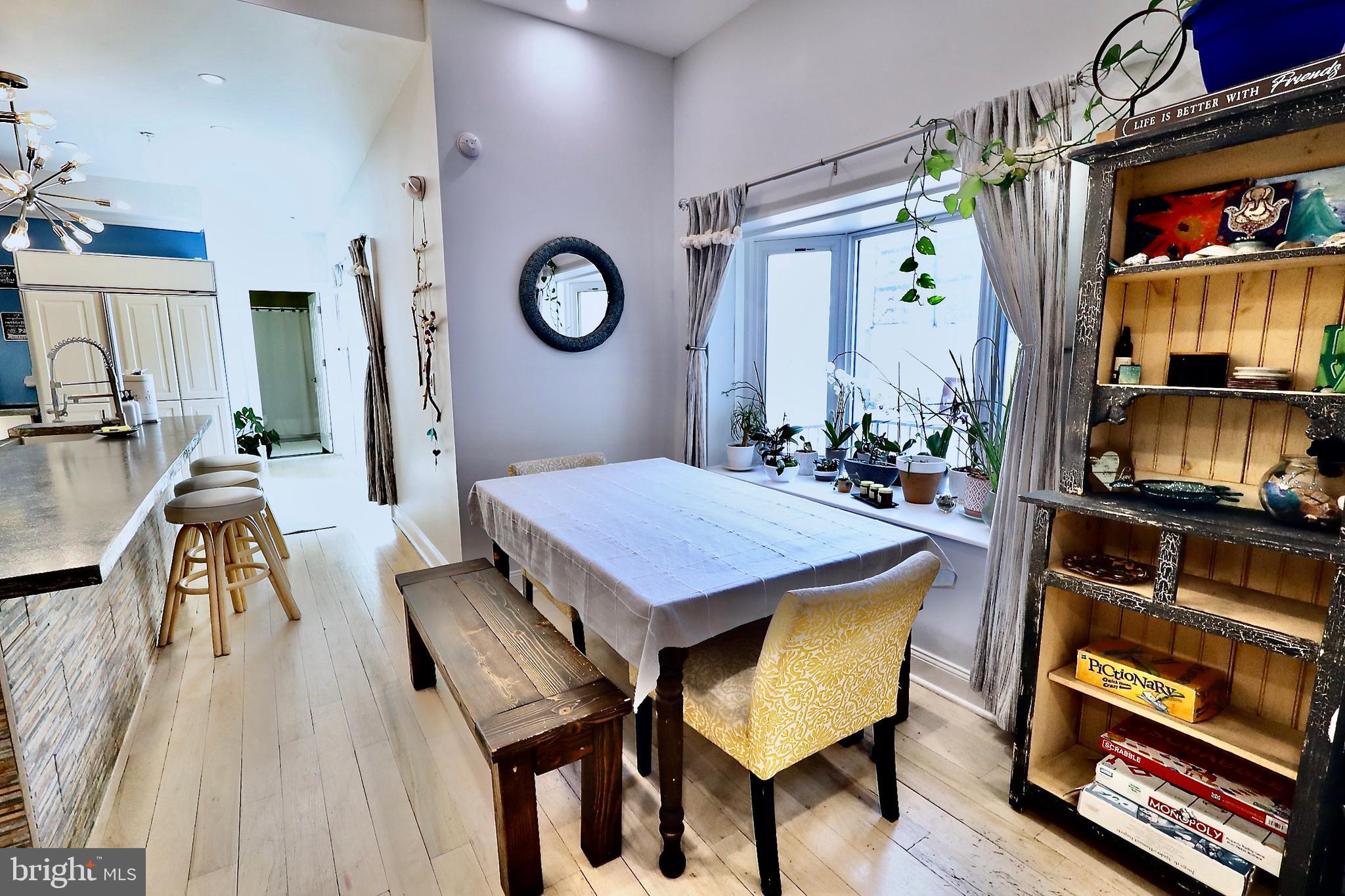 NORRIS SQUARE - Residential Lease