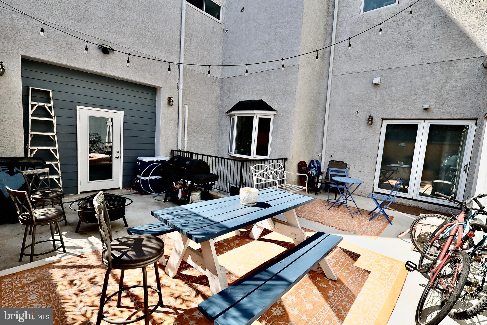 NORRIS SQUARE - Residential Lease