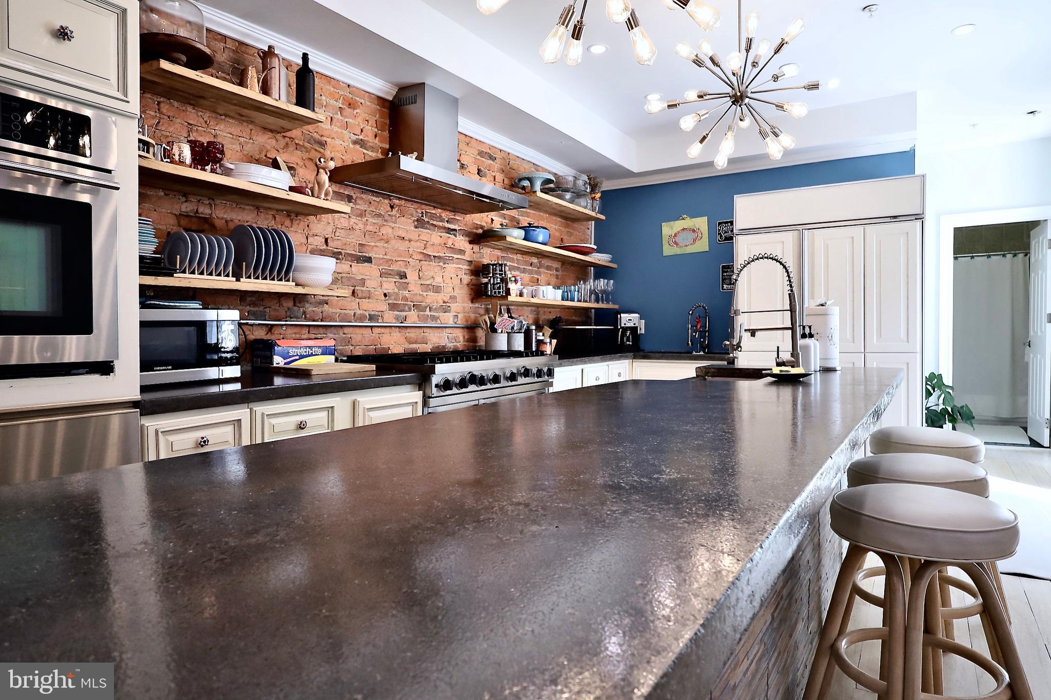 NORRIS SQUARE - Residential Lease