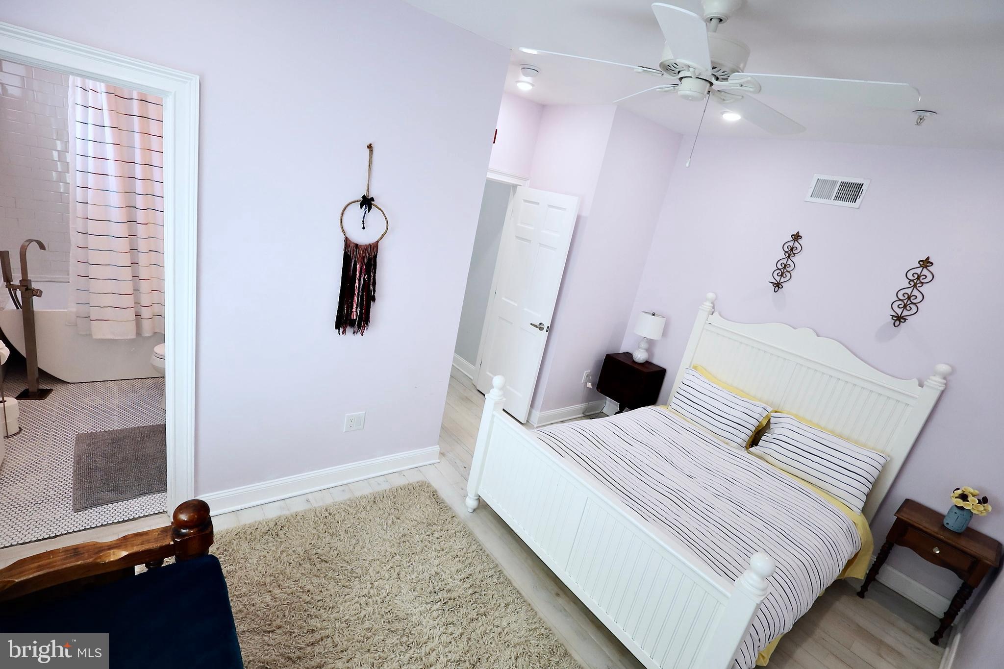 NORRIS SQUARE - Residential Lease