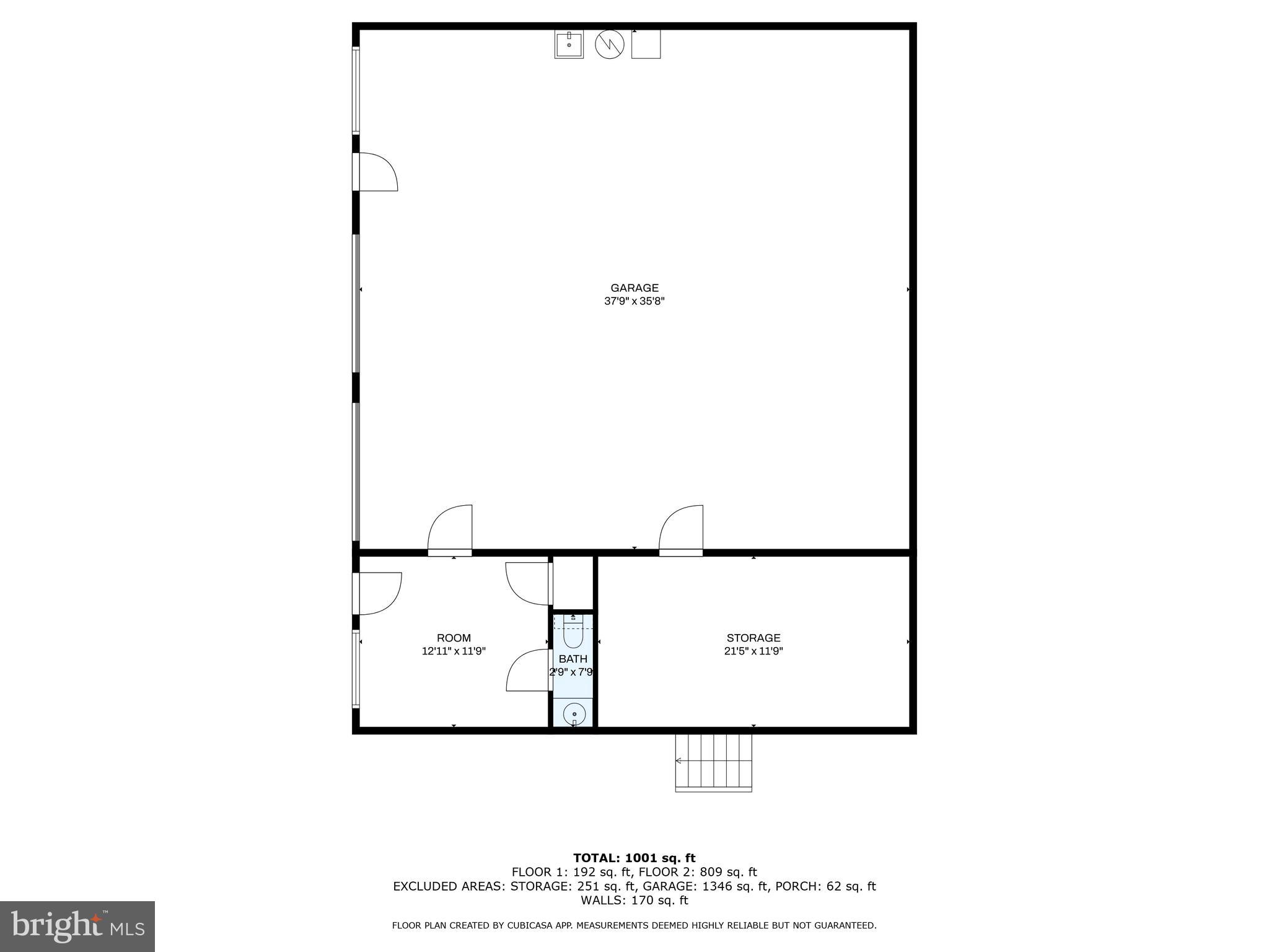 Main image without alt text