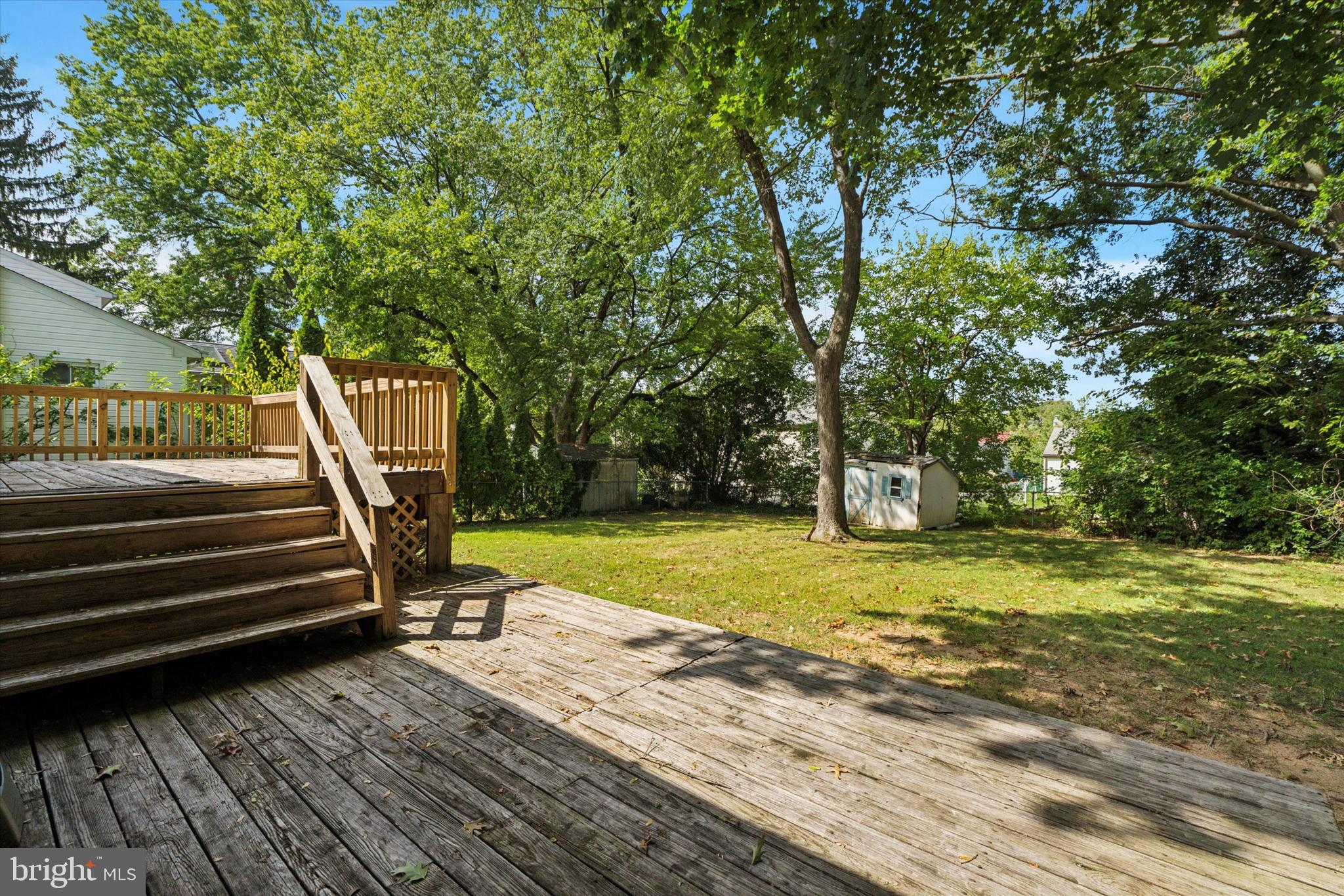 WILLOW GROVE - Residential