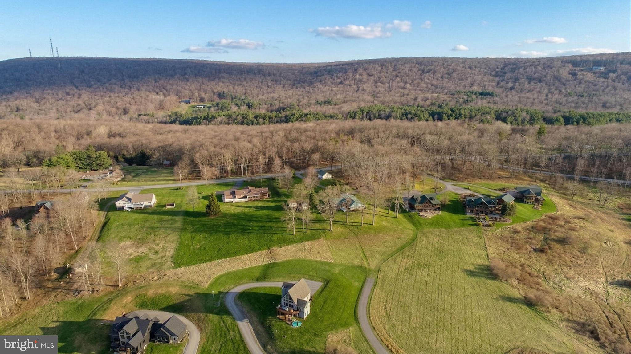 WATERFRONT GREENS - Residential