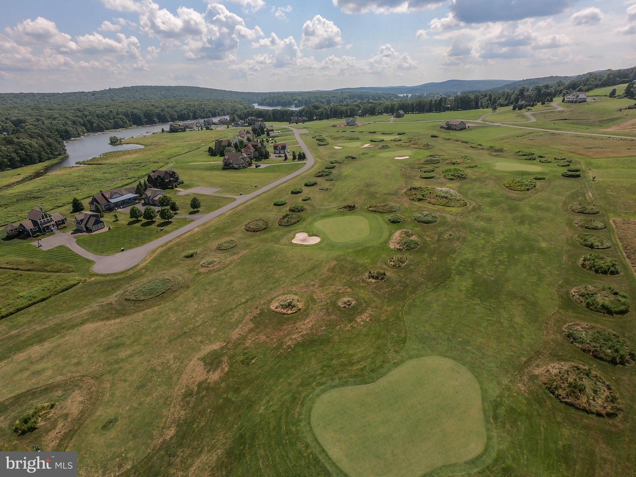 WATERFRONT GREENS - Residential