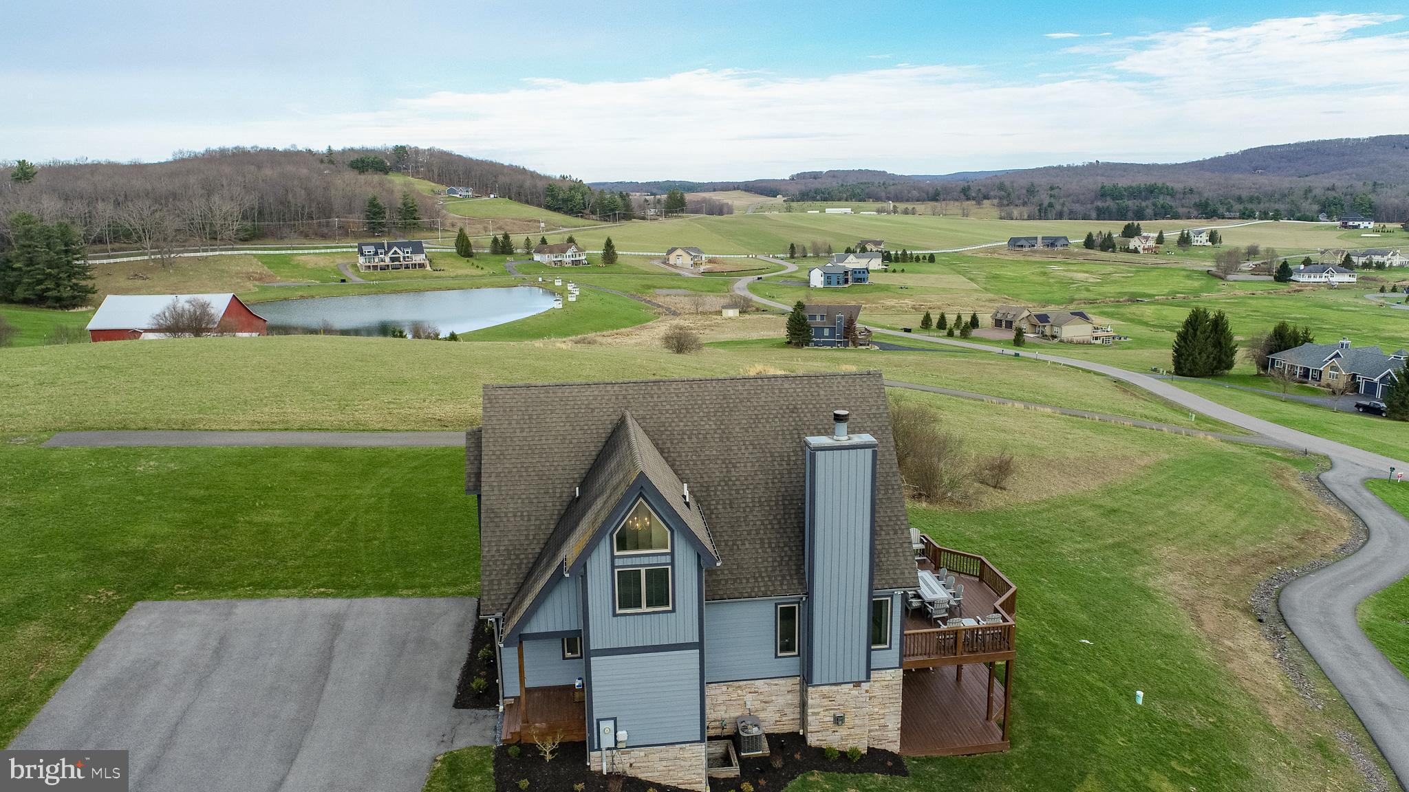 WATERFRONT GREENS - Residential