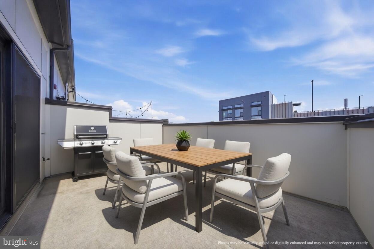 WESTSIDE AT SHADY GROVE - Residential