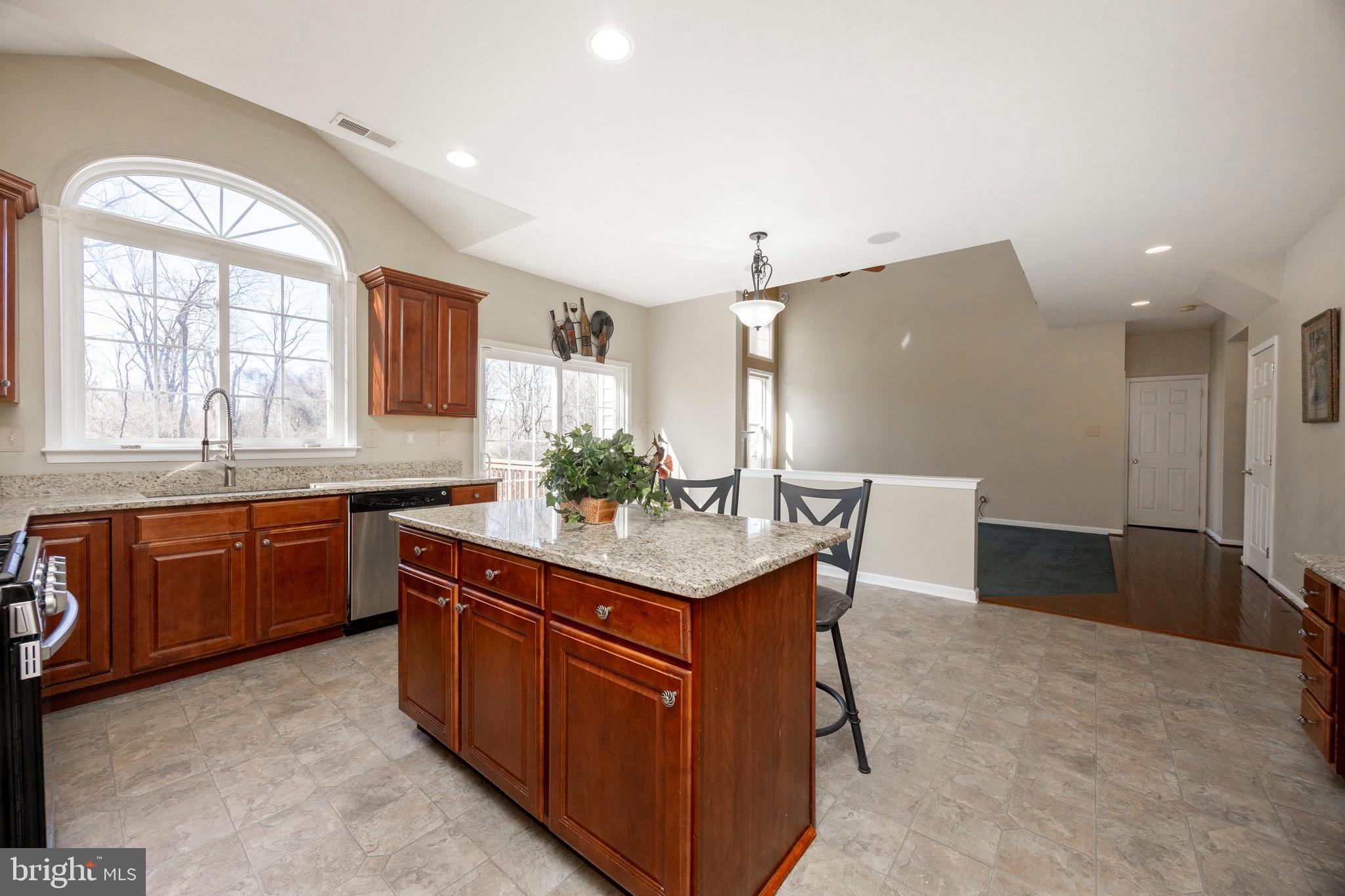 PROVIDENCE HILL - Residential