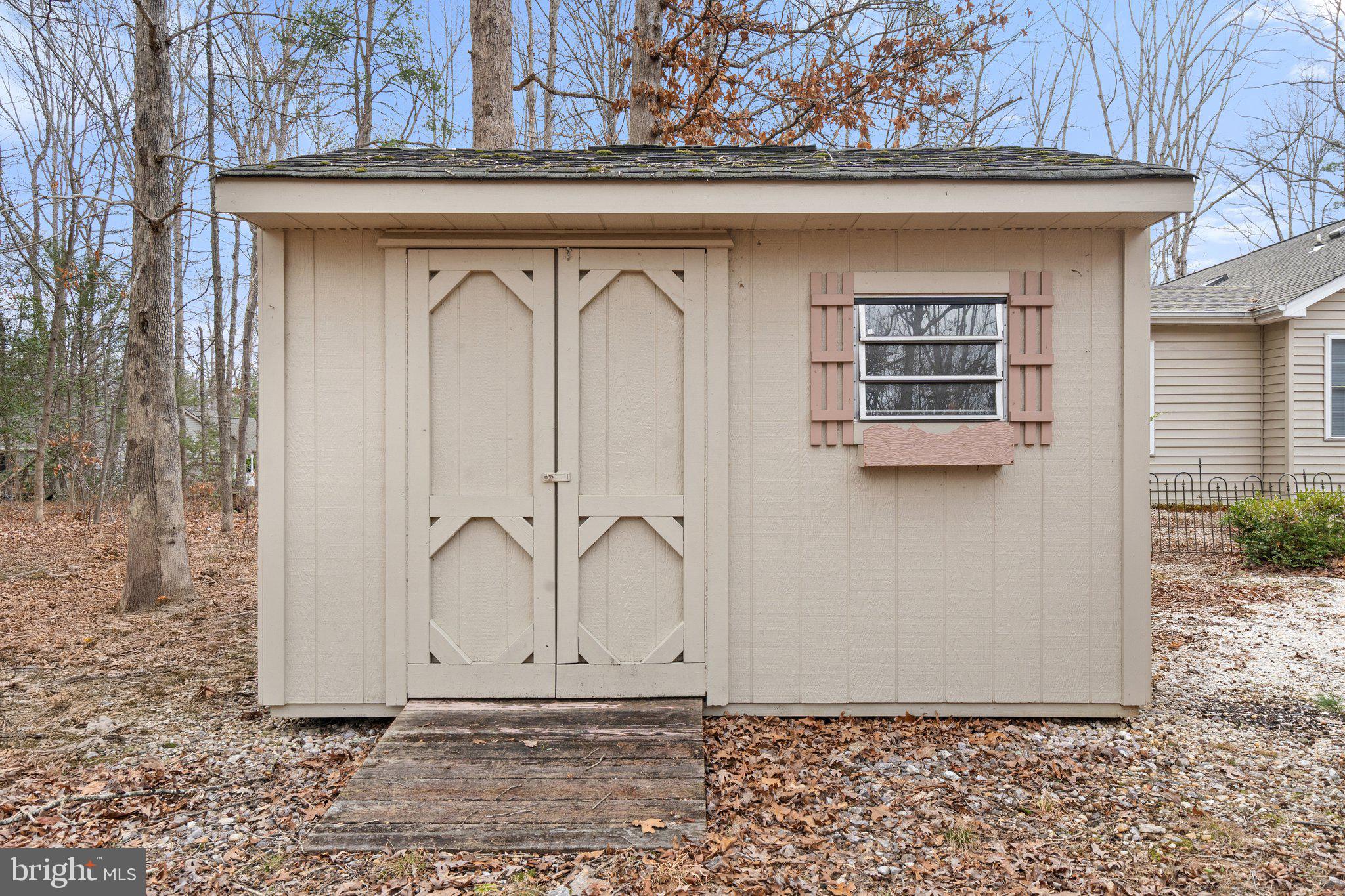 LAKE OF THE WOODS - Residential