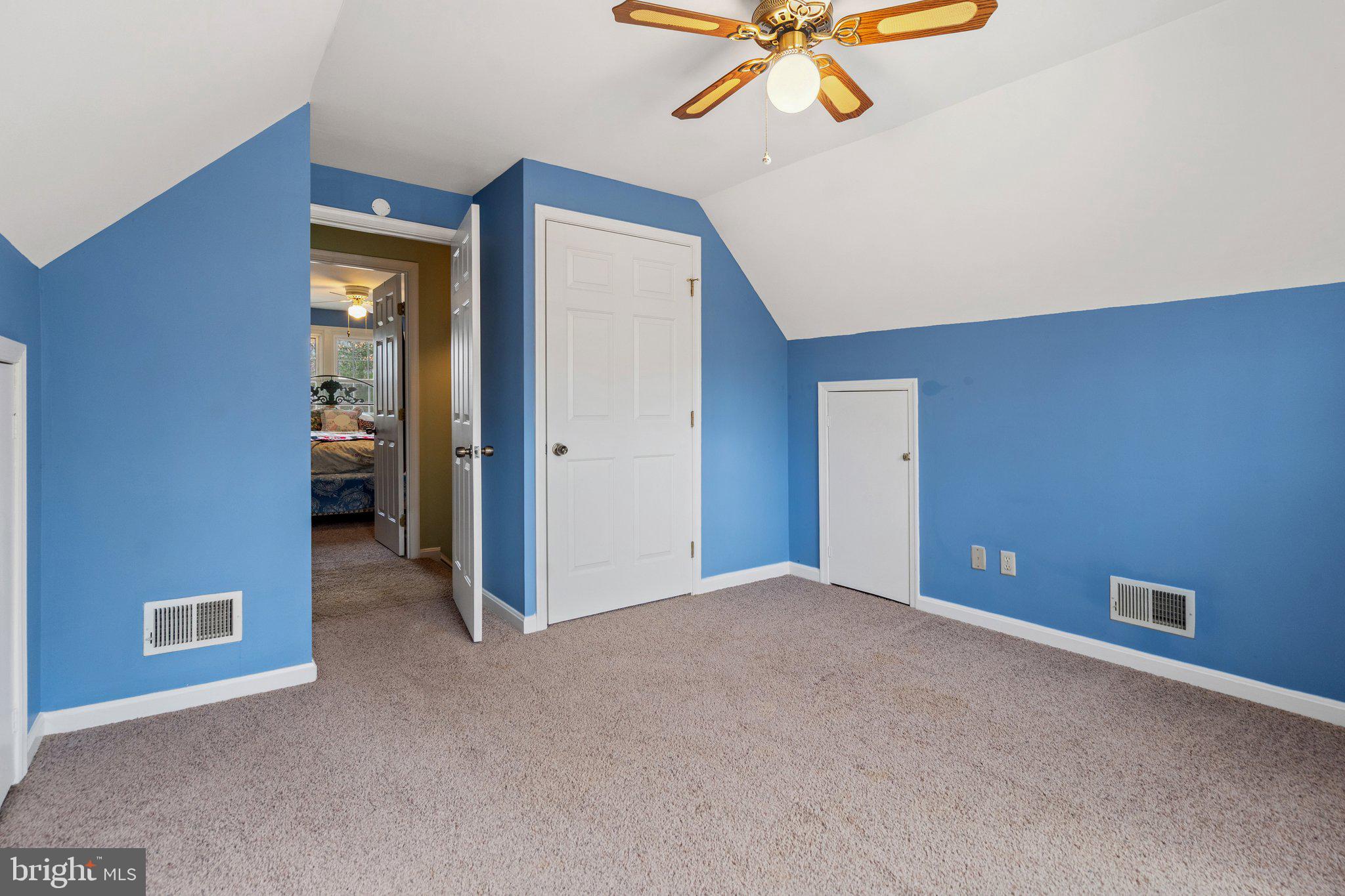 LAKE OF THE WOODS - Residential