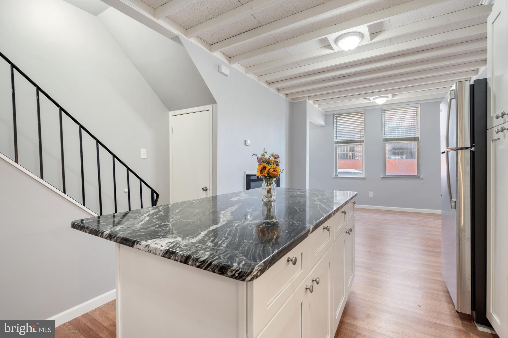 QUEEN VILLAGE - Residential Lease