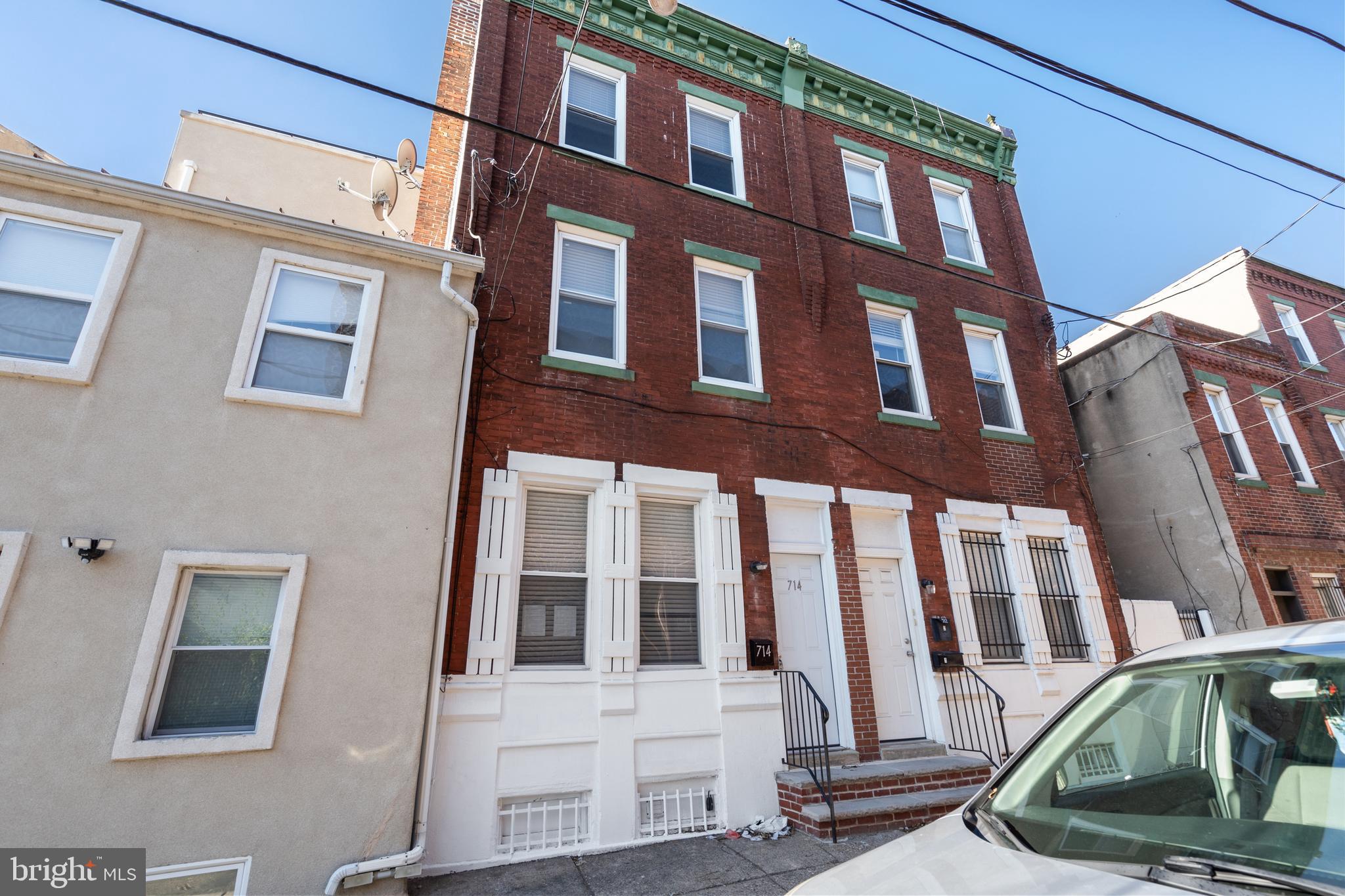 QUEEN VILLAGE - Residential Lease