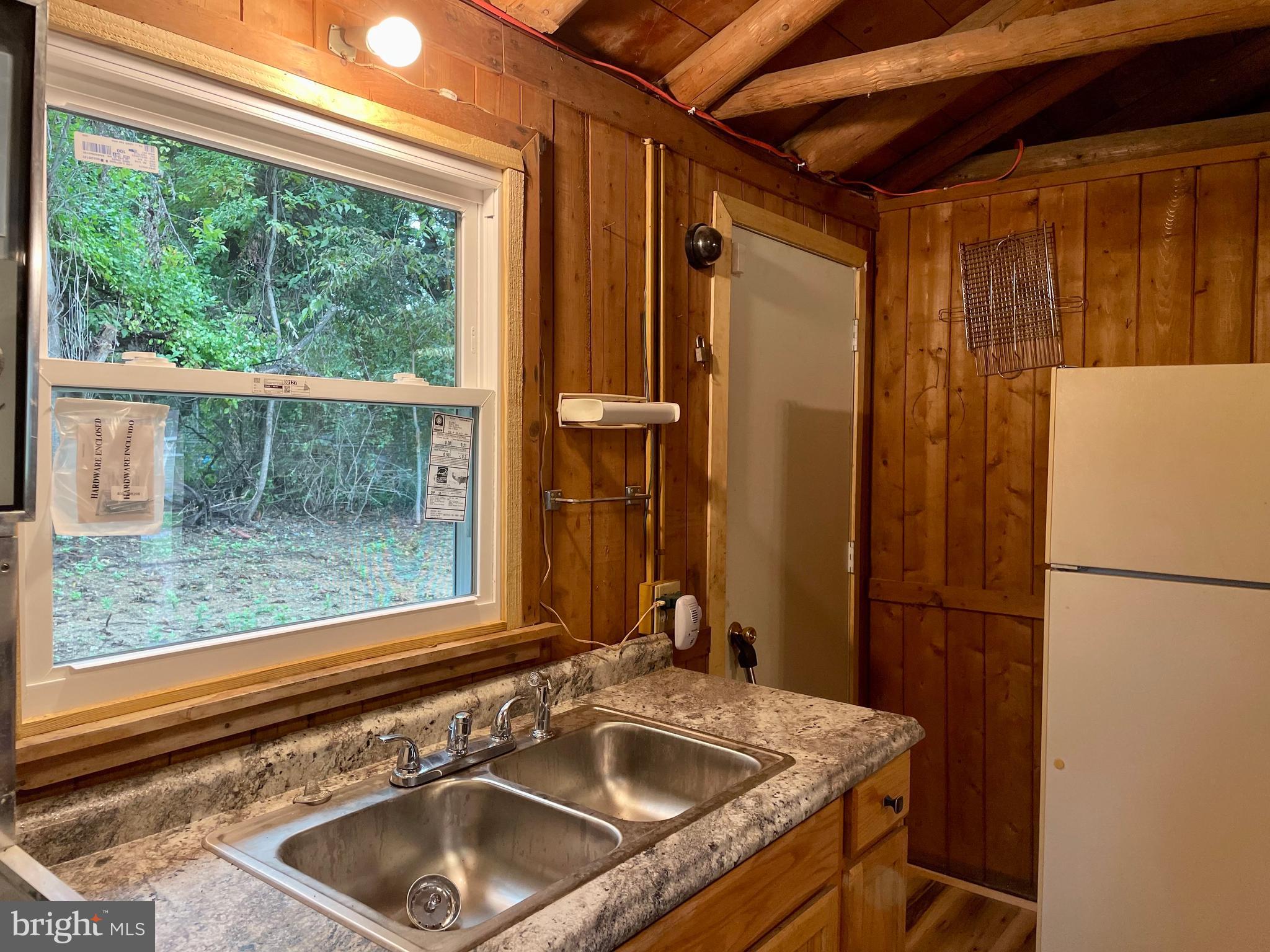 POTOMAC PARK ESTATES - Residential