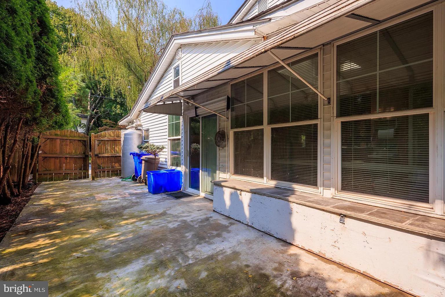 FOXHALL - Residential