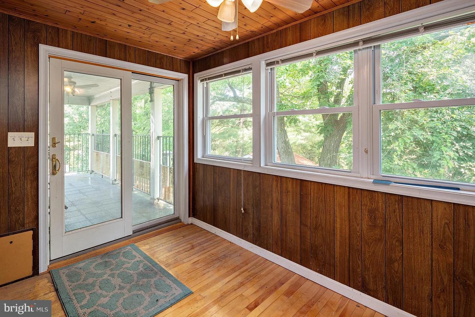 FOXHALL - Residential