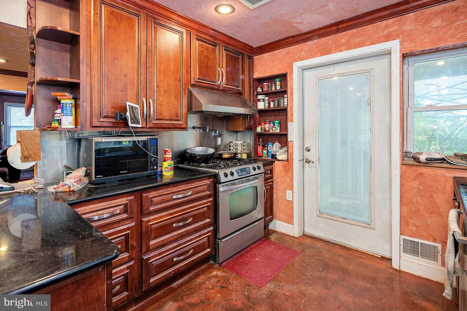 FOXHALL - Residential