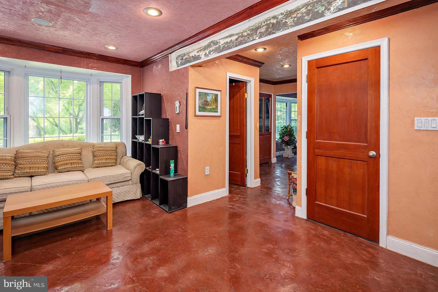 FOXHALL - Residential