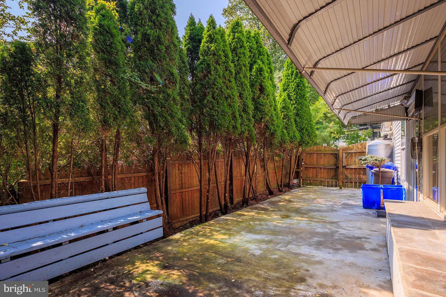 FOXHALL - Residential