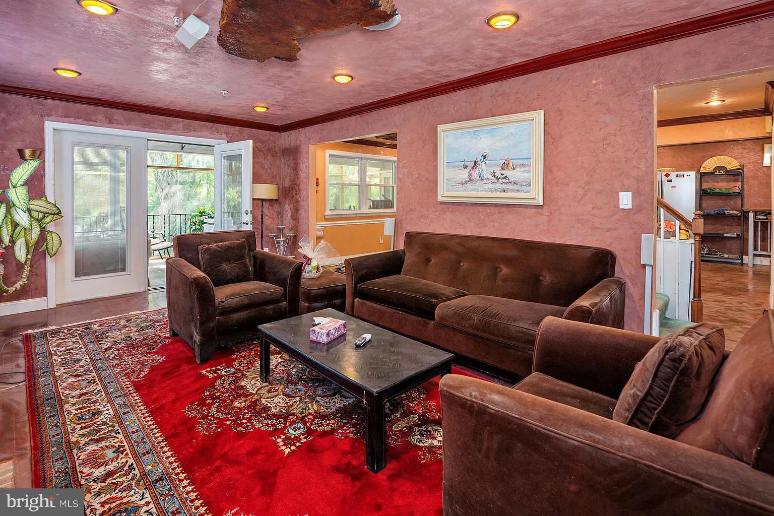 FOXHALL - Residential