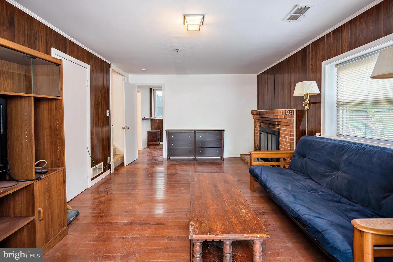 FOXHALL - Residential