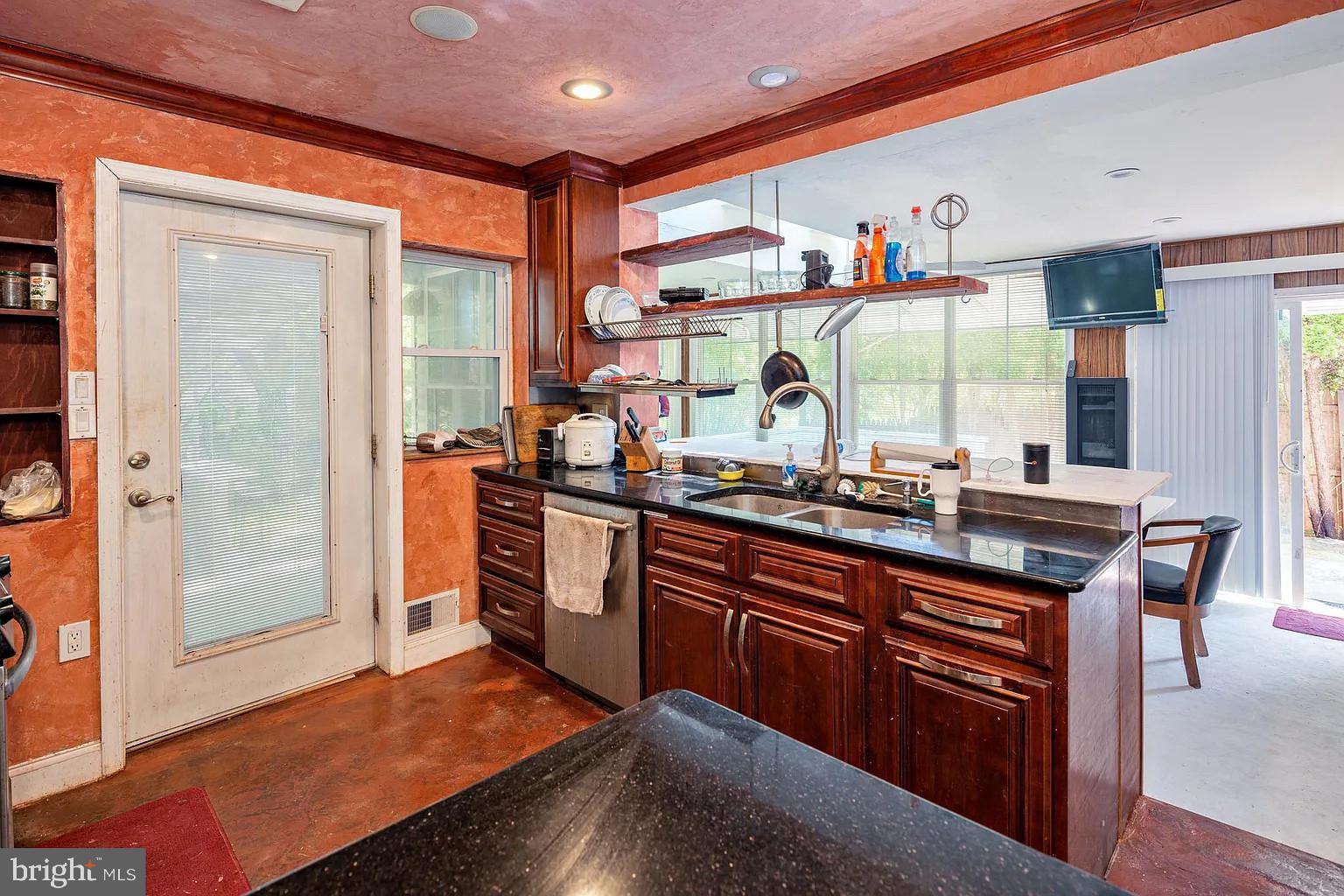 FOXHALL - Residential