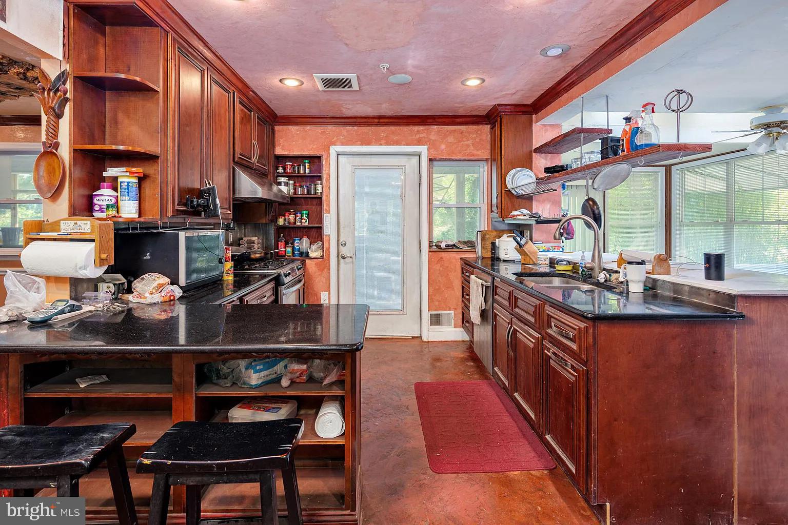 FOXHALL - Residential