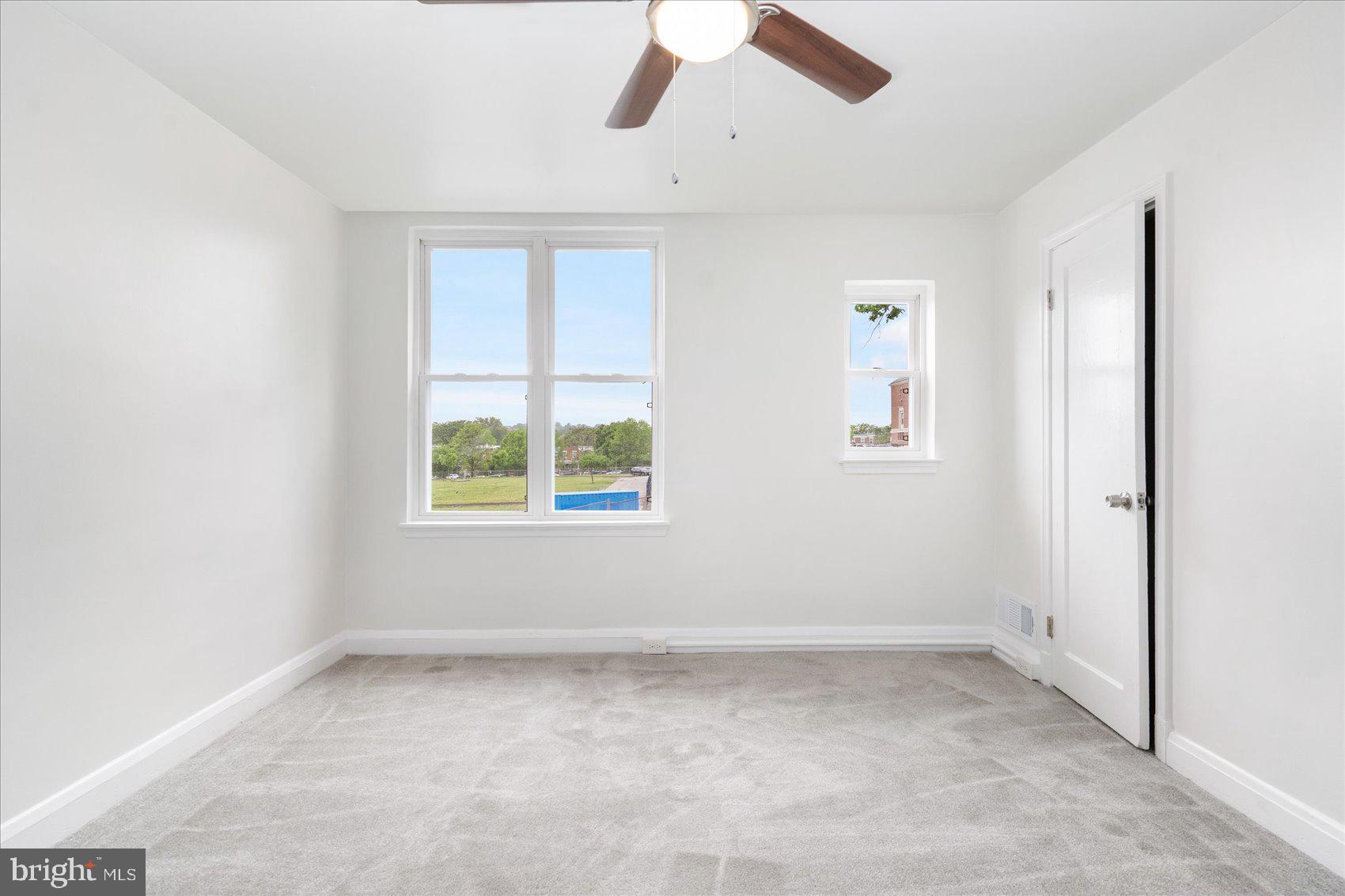 PARKSIDE - Residential