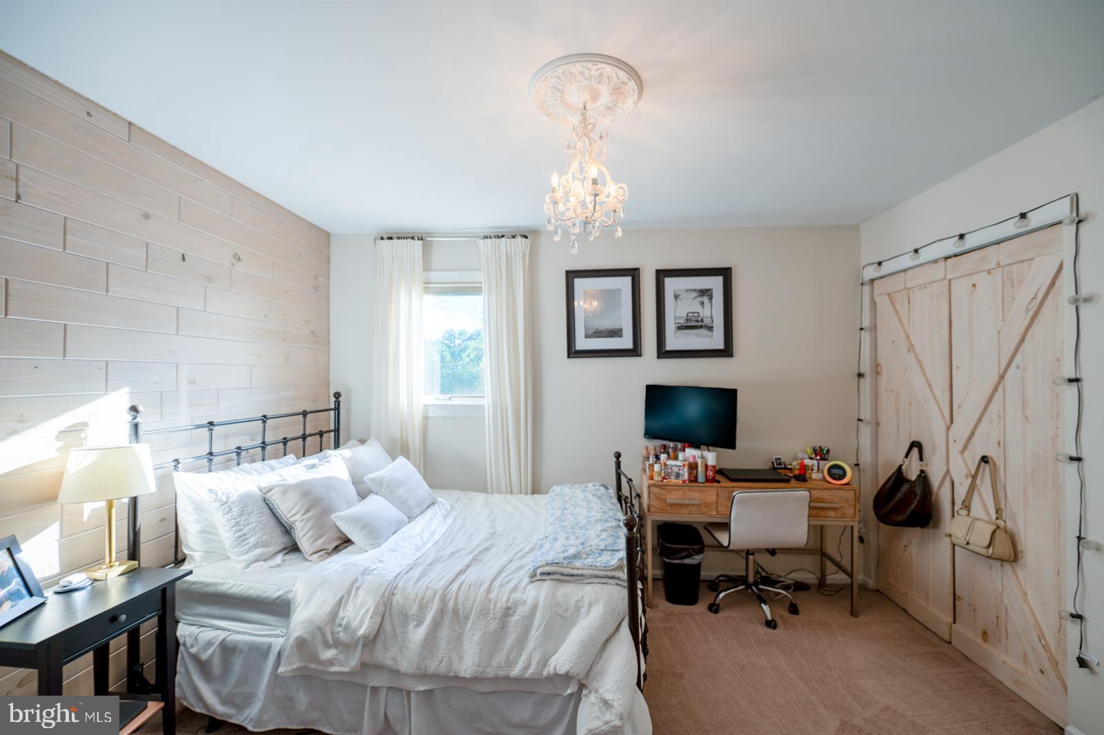 CHARTER OAKS - Residential