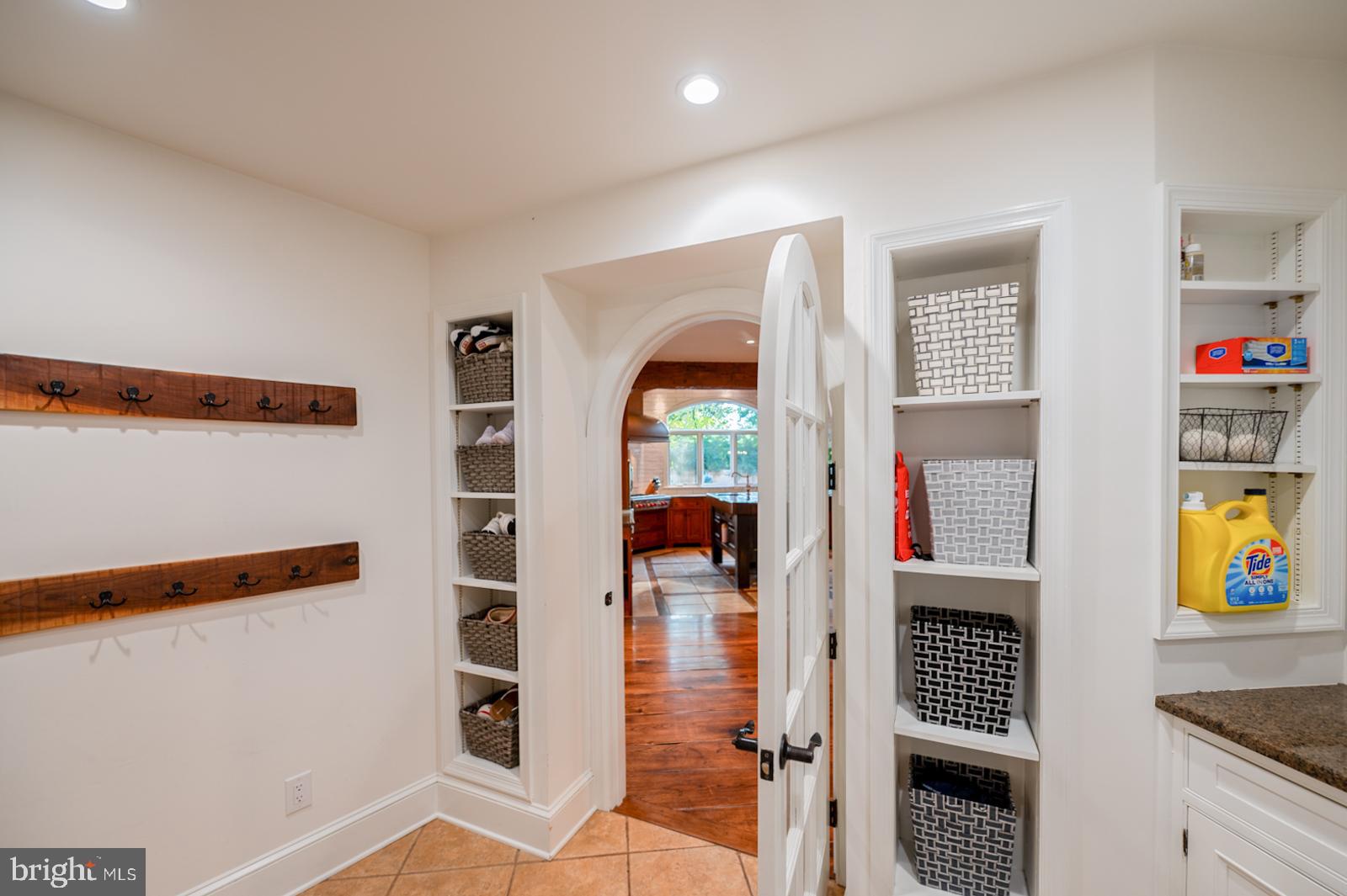 CHARTER OAKS - Residential