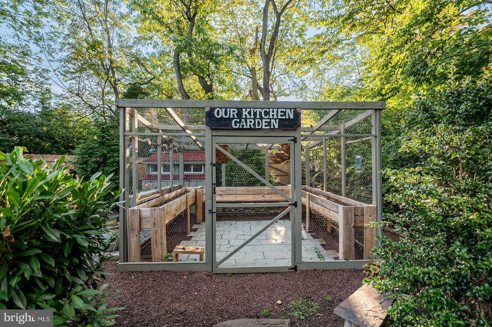 CHARTER OAKS - Residential