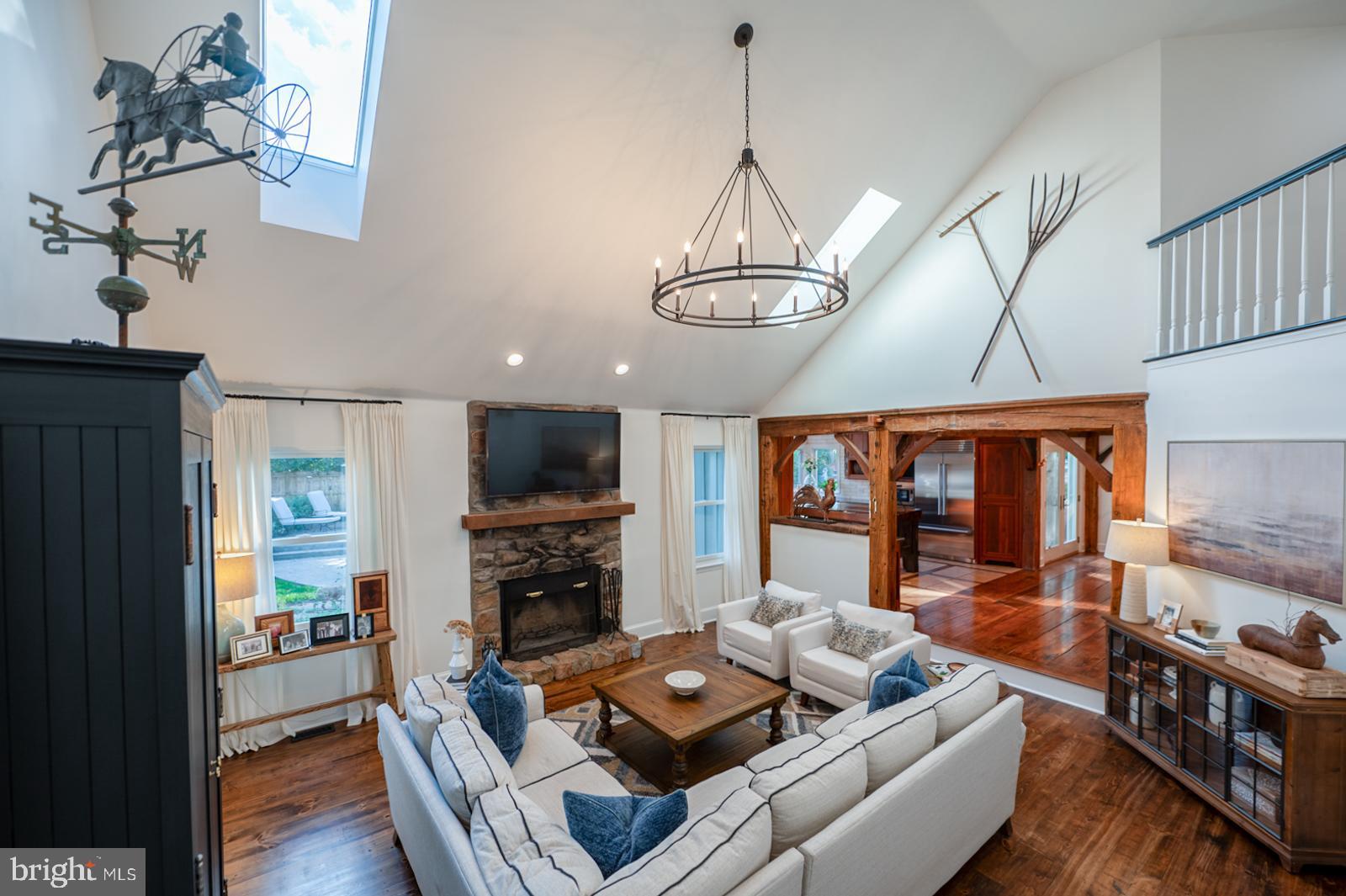 CHARTER OAKS - Residential