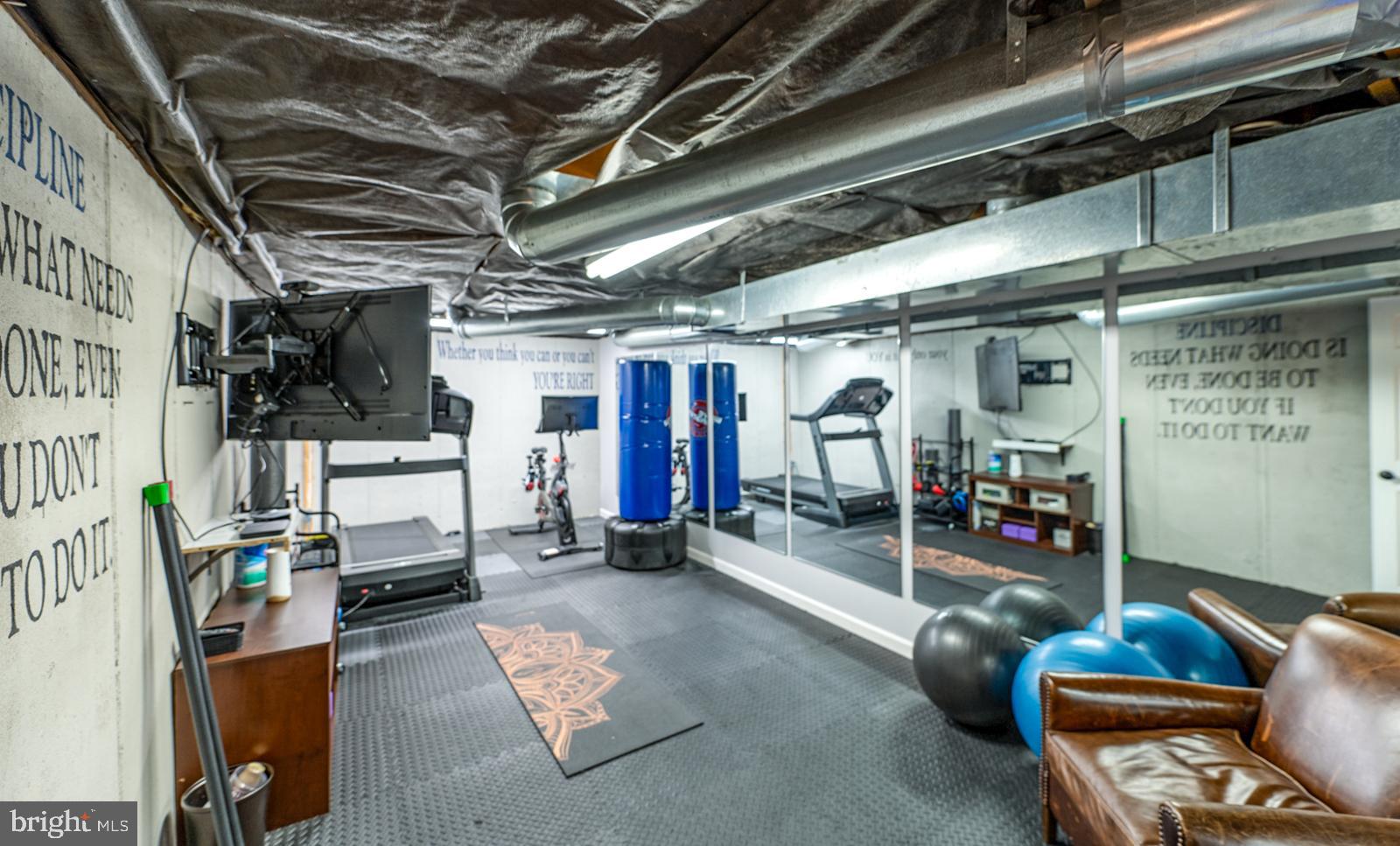 CHARTER OAKS - Residential