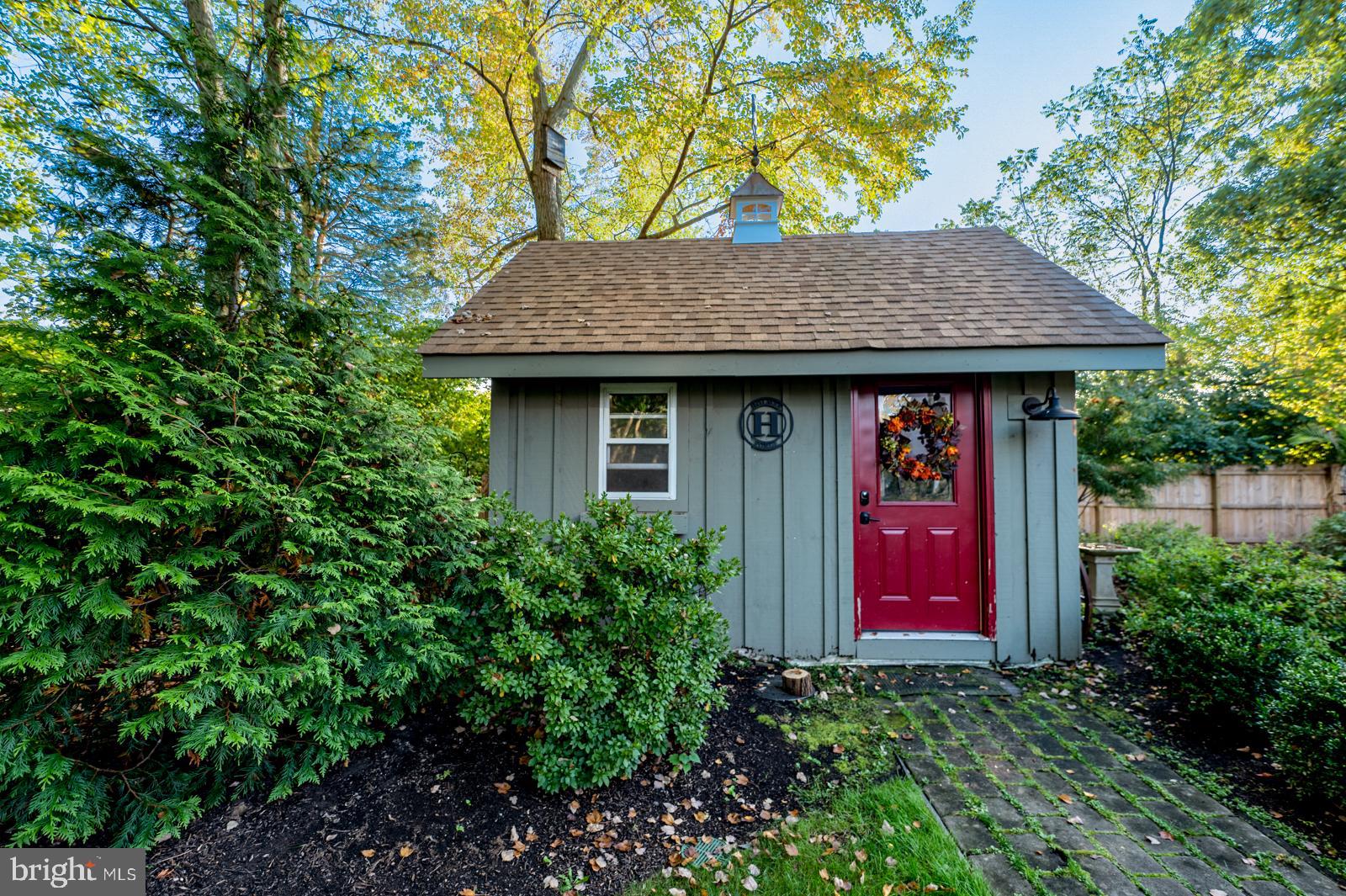 CHARTER OAKS - Residential