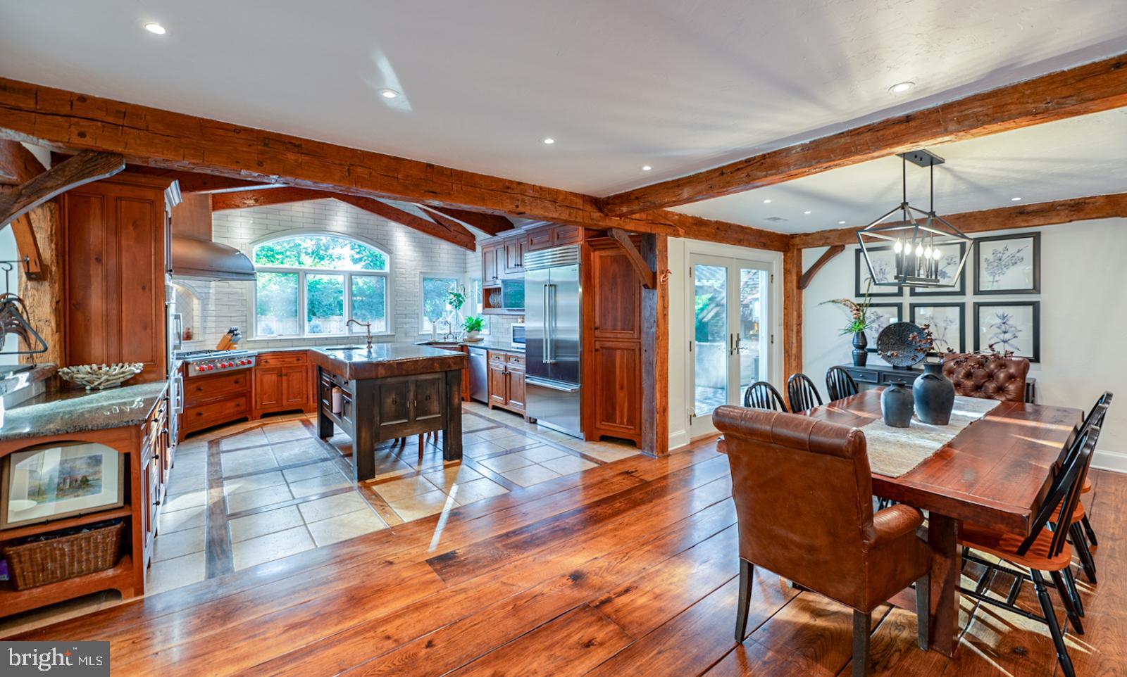 CHARTER OAKS - Residential