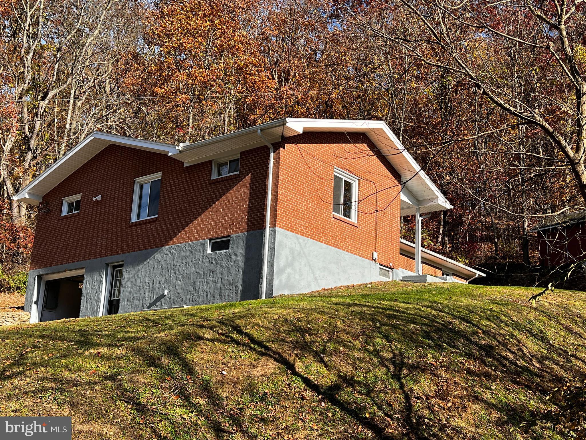 12127 BOHR COURT