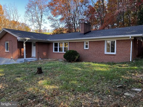 12127 BOHR COURT GLEN ROCK PA 17327