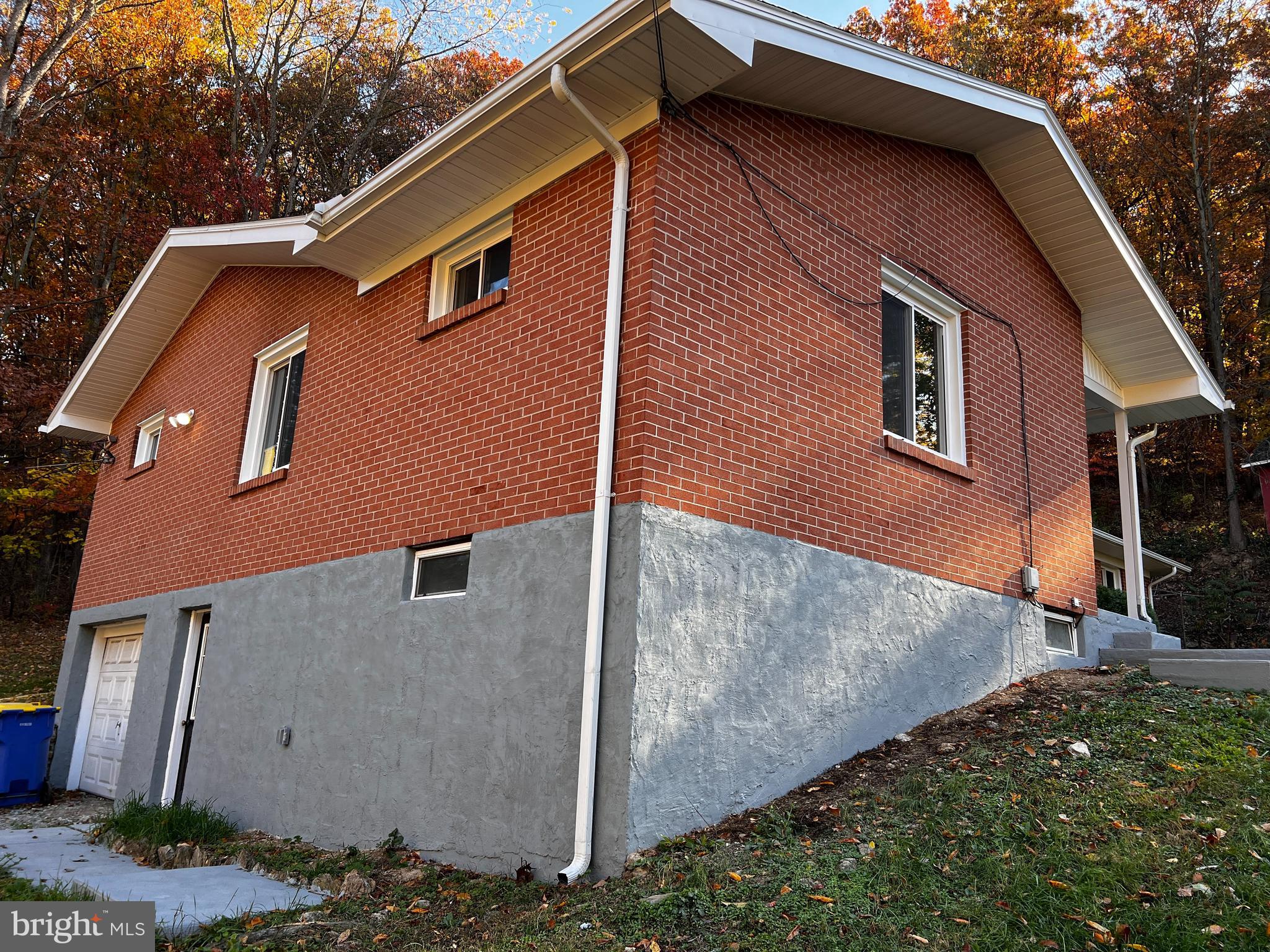 12127 BOHR COURT