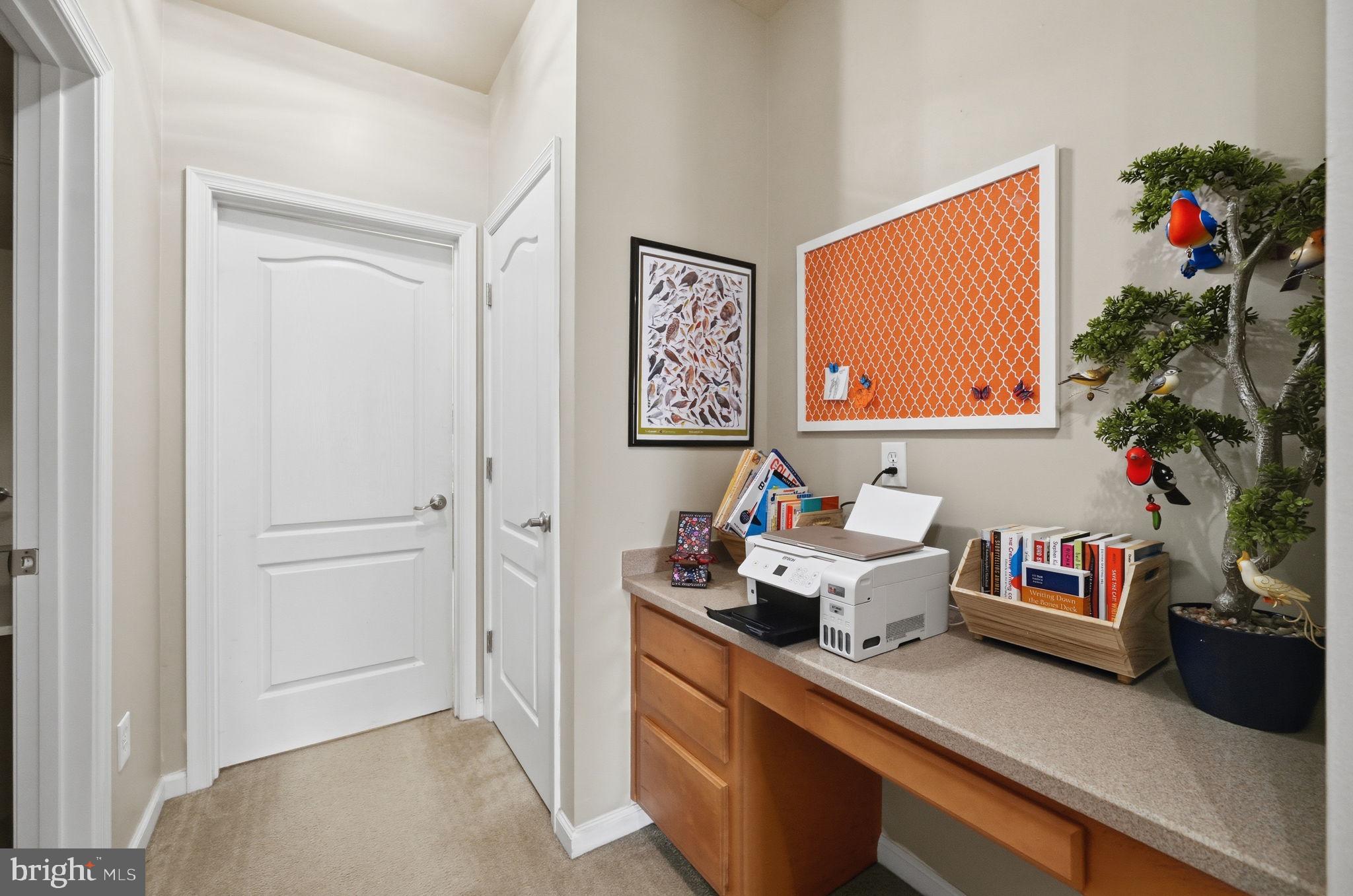 TOWNES CONDOMINIUMS - Residential