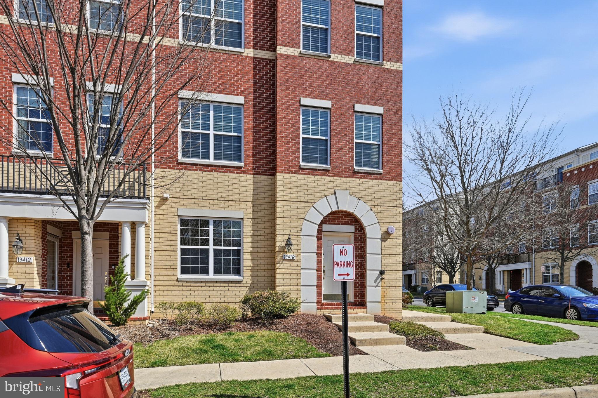 19416 COPPERMINE SQUARE