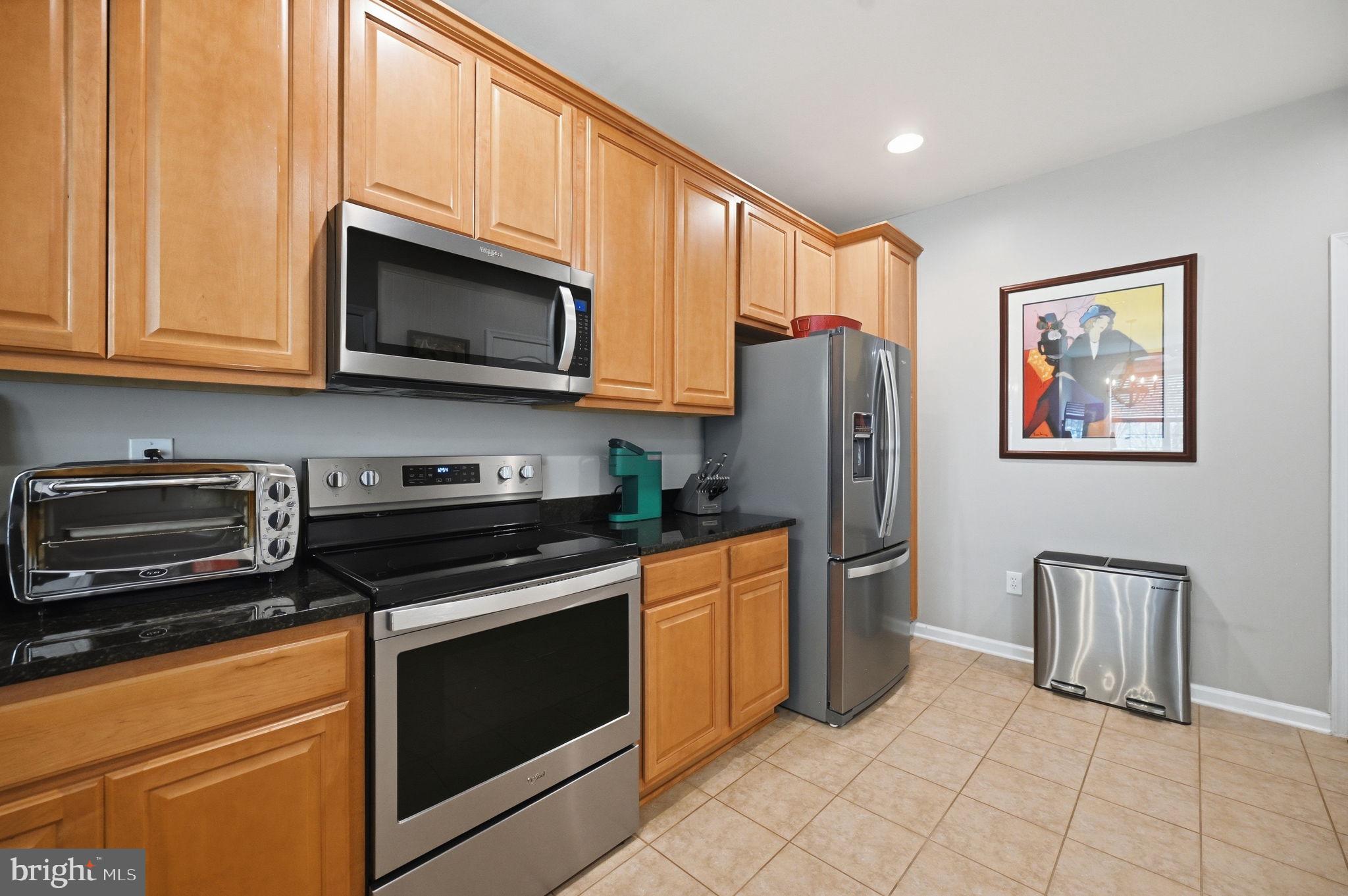 TOWNES CONDOMINIUMS - Residential