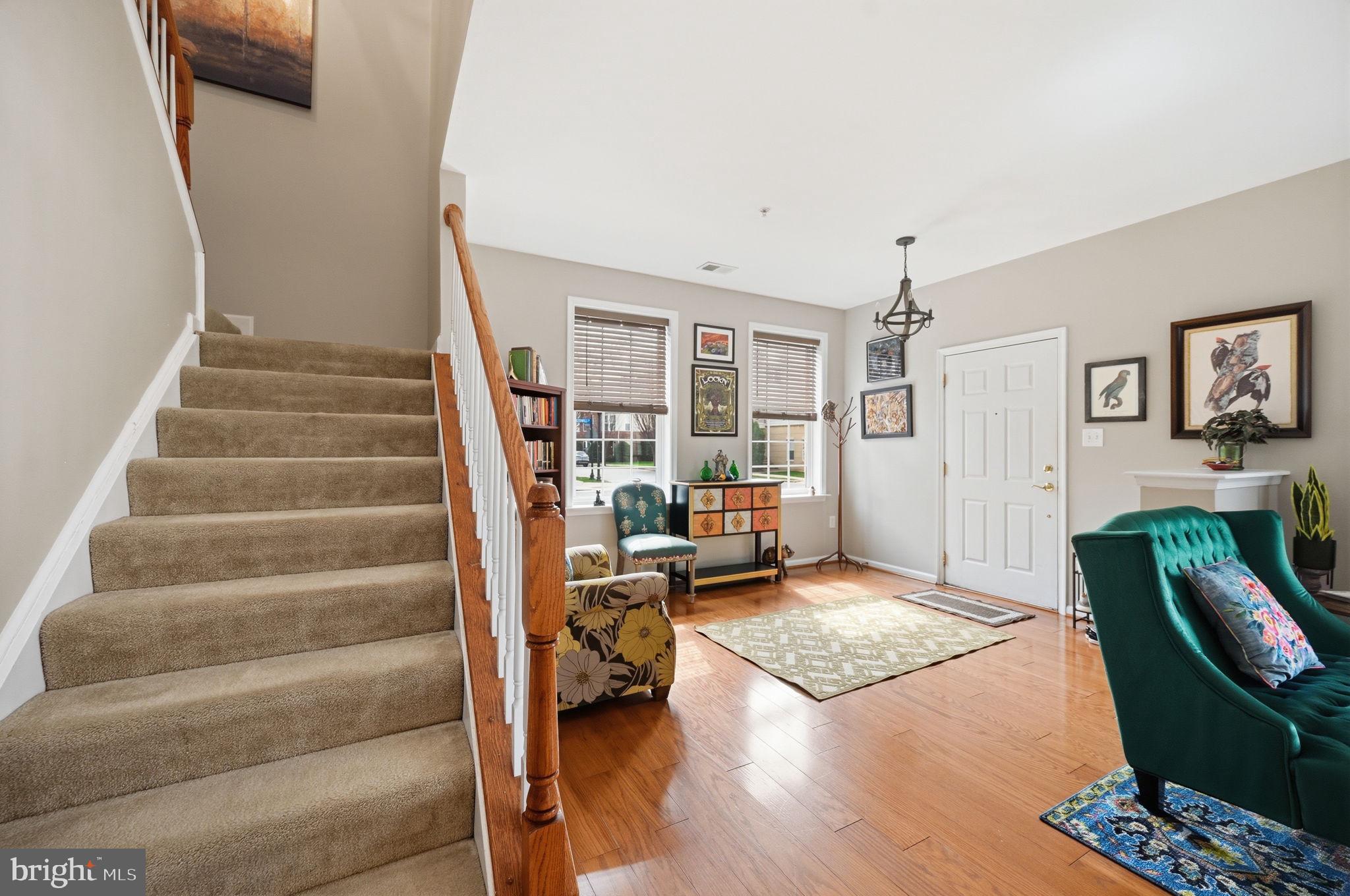 TOWNES CONDOMINIUMS - Residential