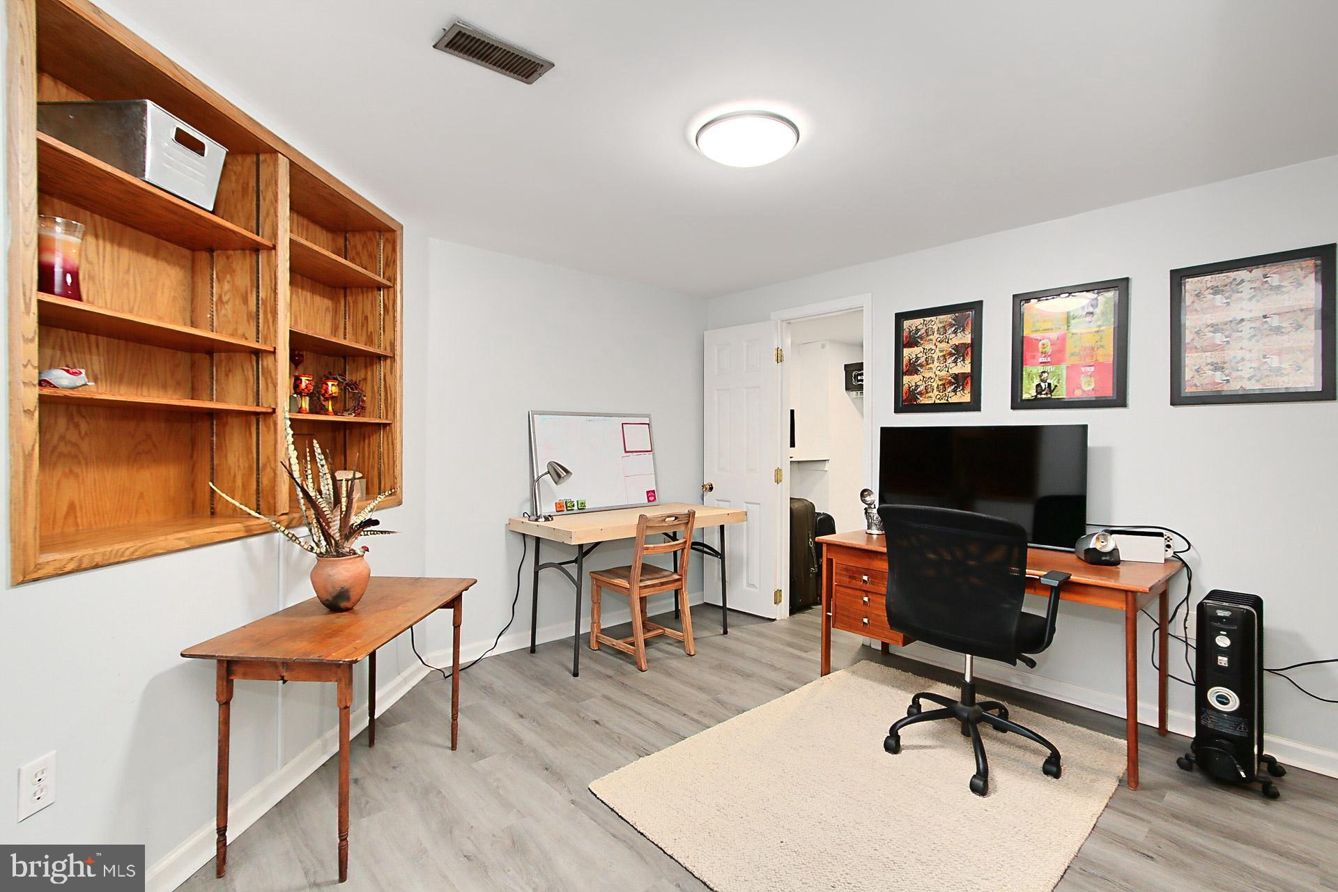 SEQUOIA FARMS - Residential