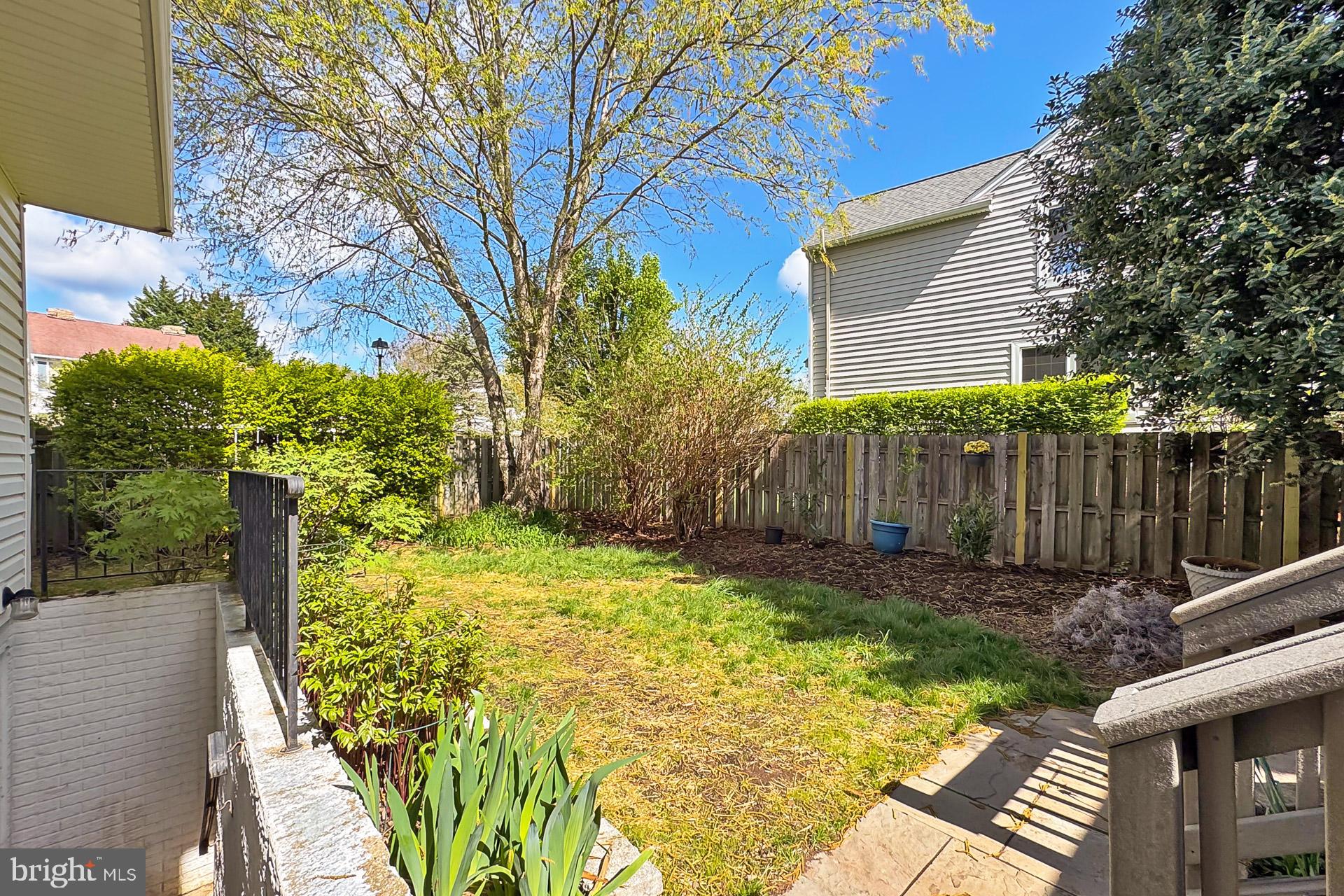 SEQUOIA FARMS - Residential