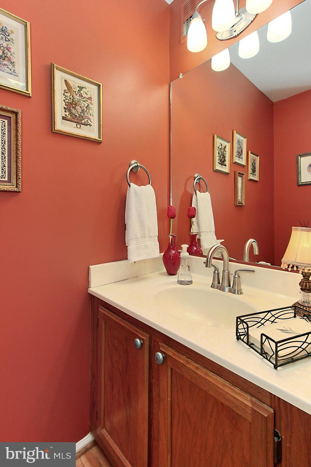 SEQUOIA FARMS - Residential